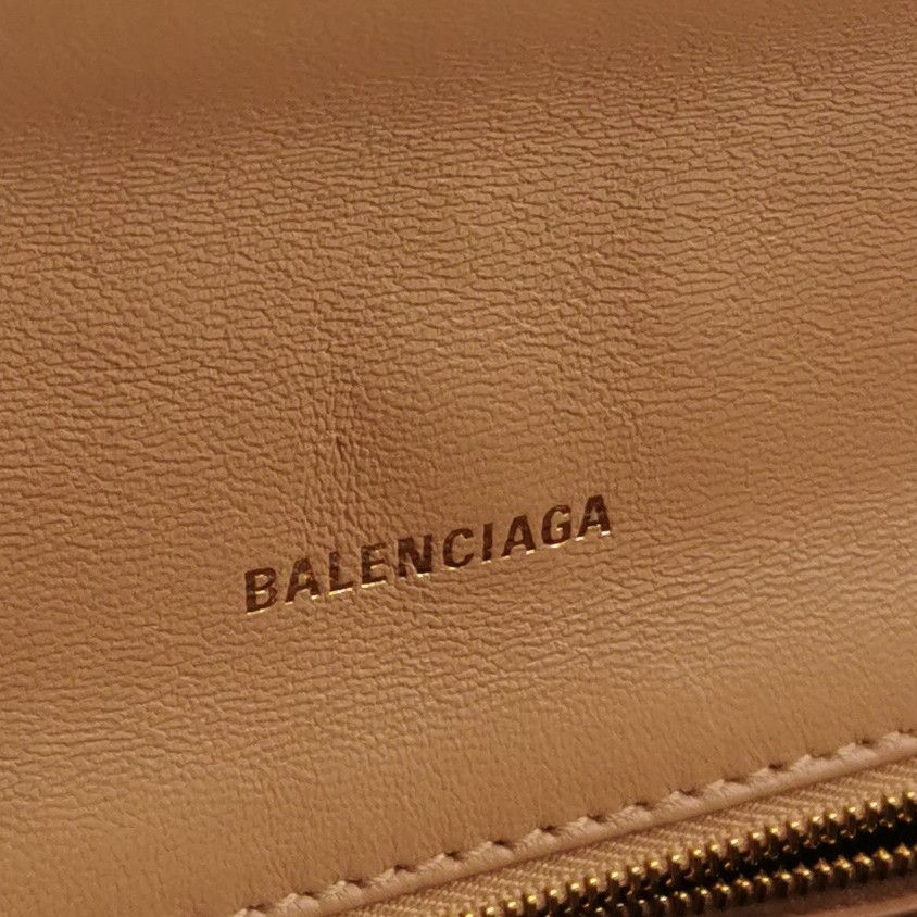 Balenciaga Balenciaga Women os Shoulder Bags Size ONE SIZE - 8 Thumbnail