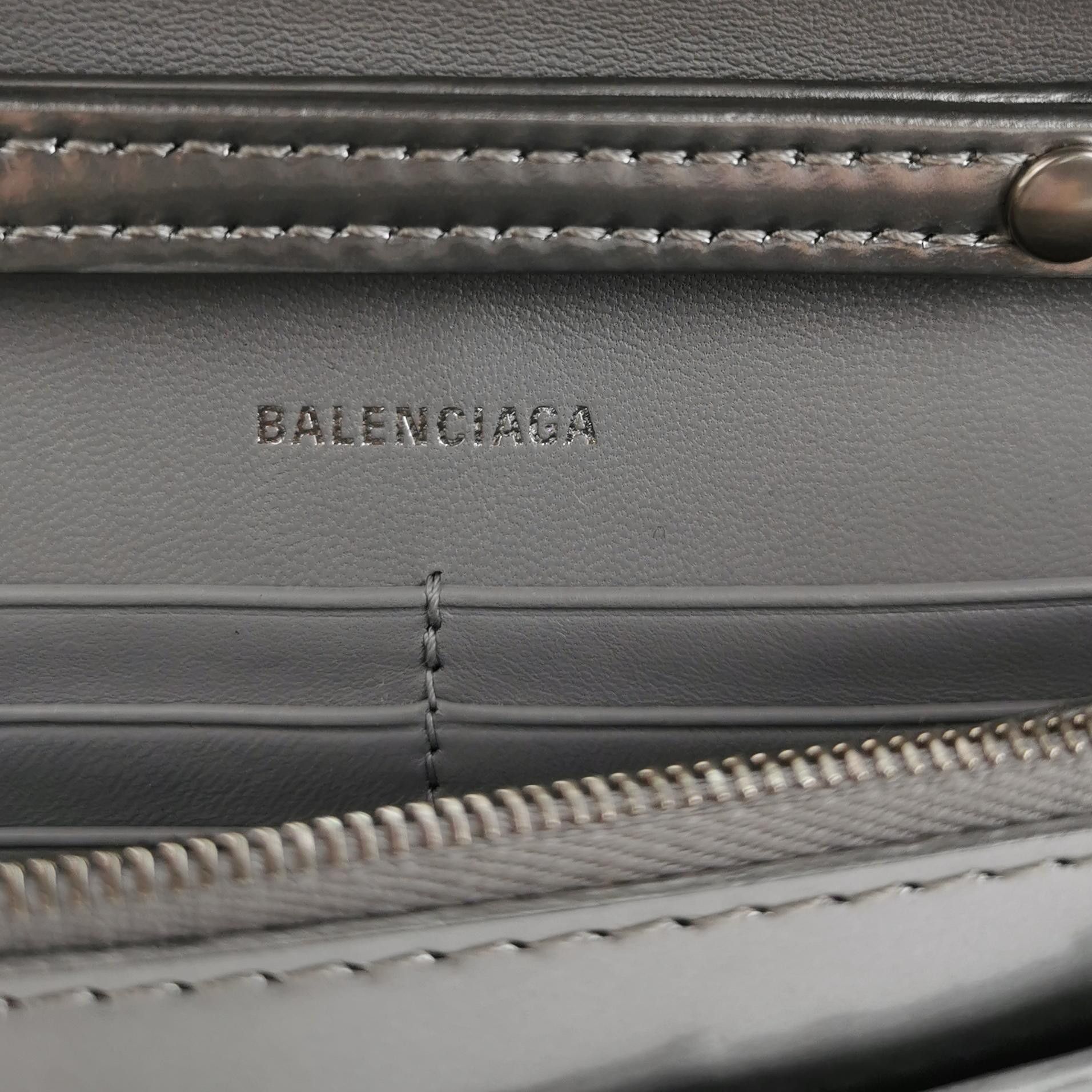 Balenciaga Balenciaga Women os Shoulder Bags Size ONE SIZE - 8 Thumbnail