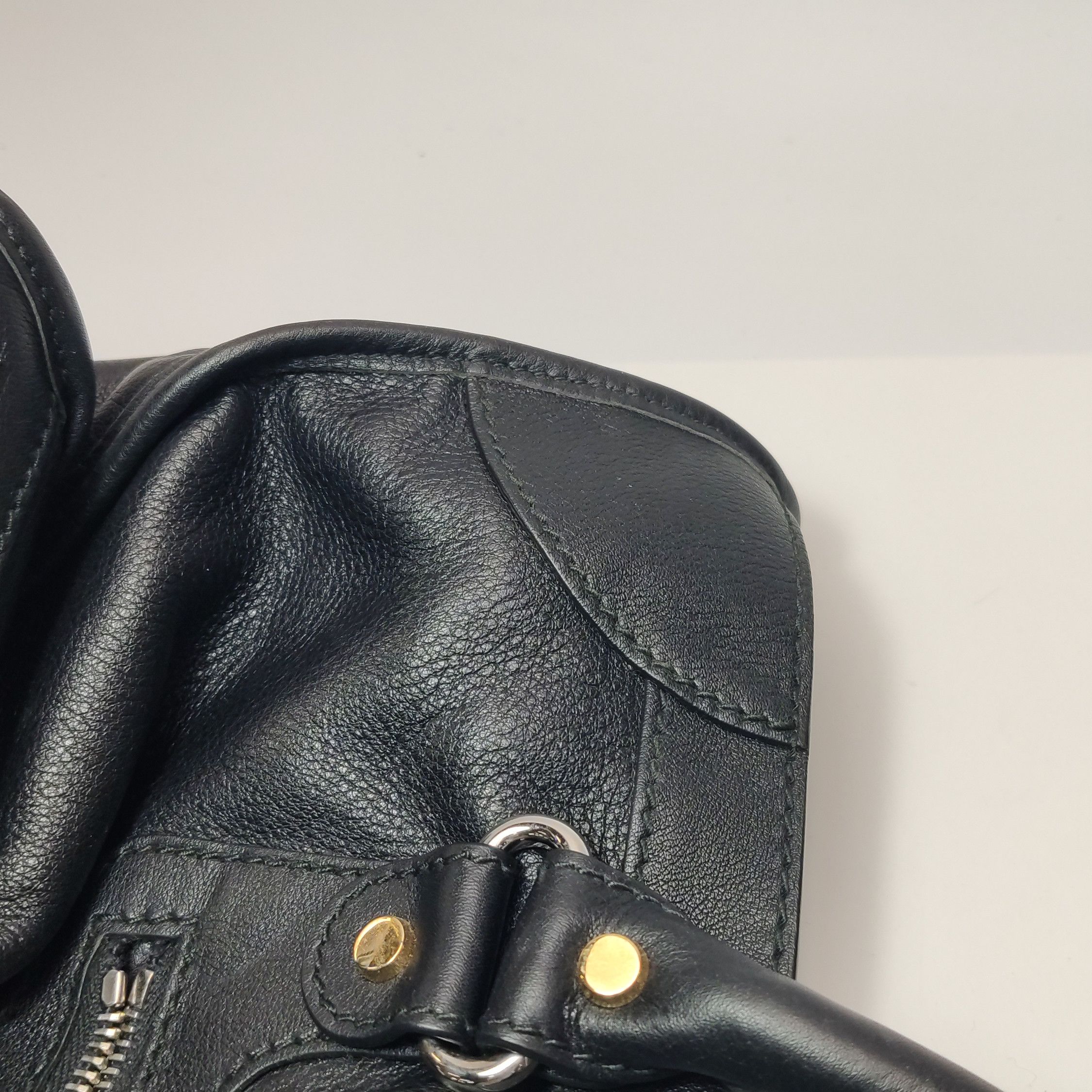 Balenciaga Balenciaga Women os Shoulder Bags Size ONE SIZE - 23 Thumbnail