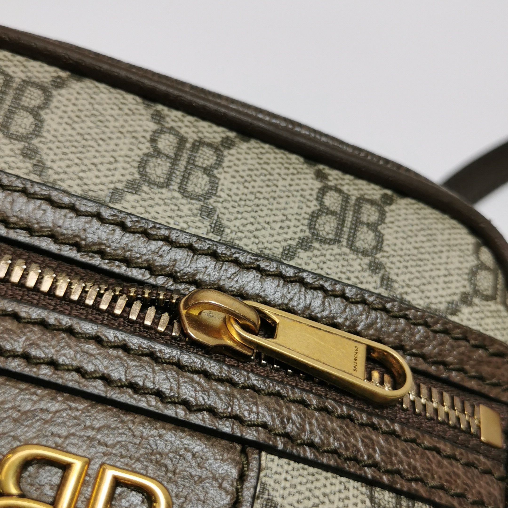Balenciaga Balenciaga Women os Crossbody Bags Size ONE SIZE - 12 Thumbnail