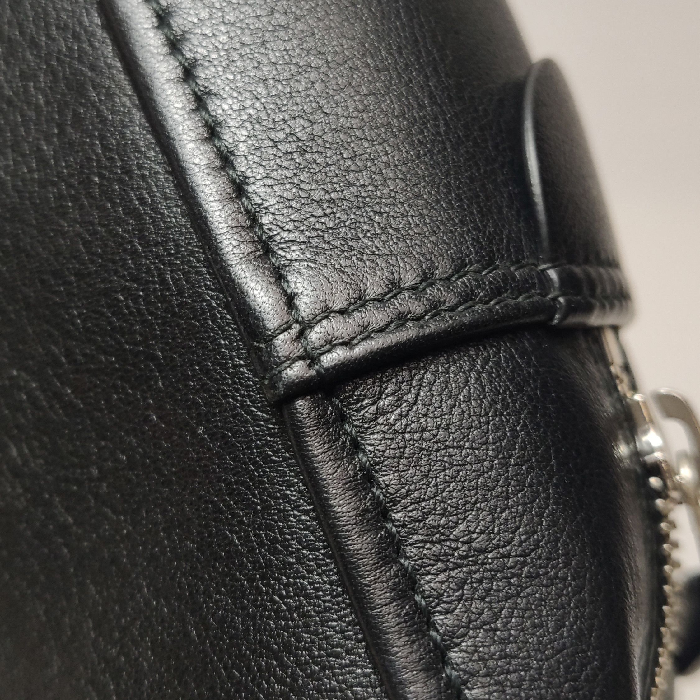 Balenciaga Balenciaga Women os Crossbody Bags Size ONE SIZE - 18 Thumbnail