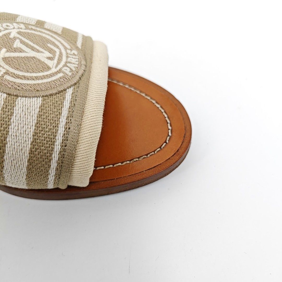 Louis Vuitton LOUIS VUITTON Striped Canvas Slides Size 36 Size US 6 / IT 36 - 7 Thumbnail