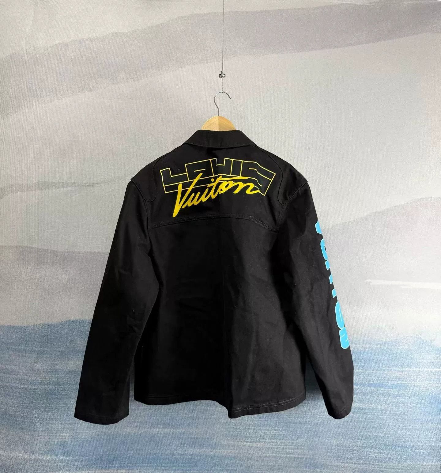 Louis Vuitton Louis Vuitton Graffiti Logo Denim Jacket Size 48 Size US M / EU 48-50 / 2 - 4 Thumbnail