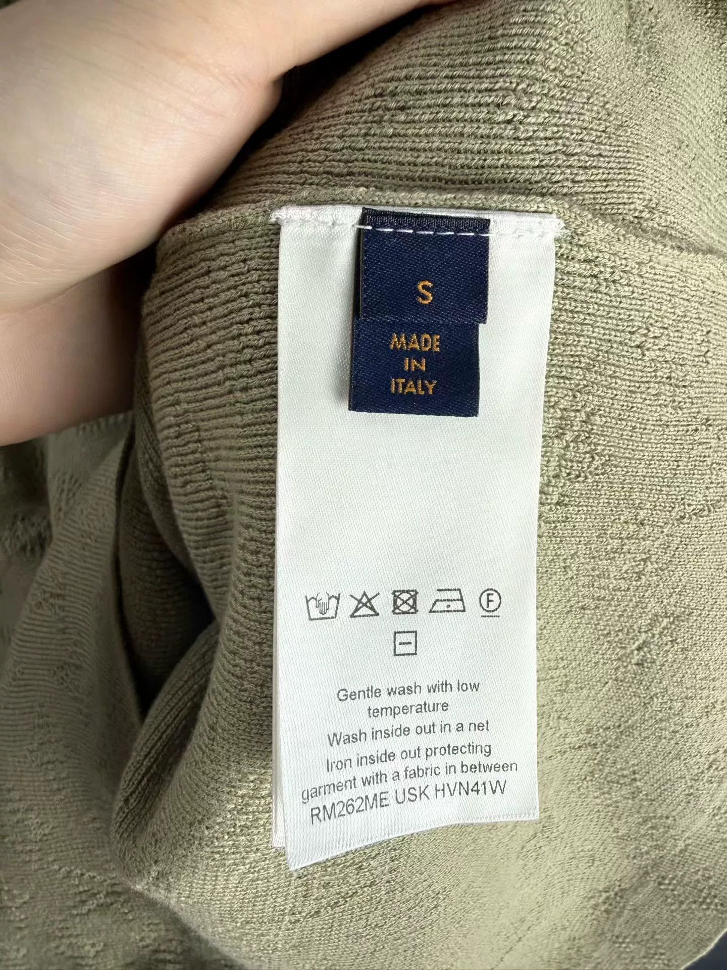 Louis Vuitton Louis Vuitton Monogram Knit Polo Size S Size US S / EU 44-46 / 1 - 5 Thumbnail