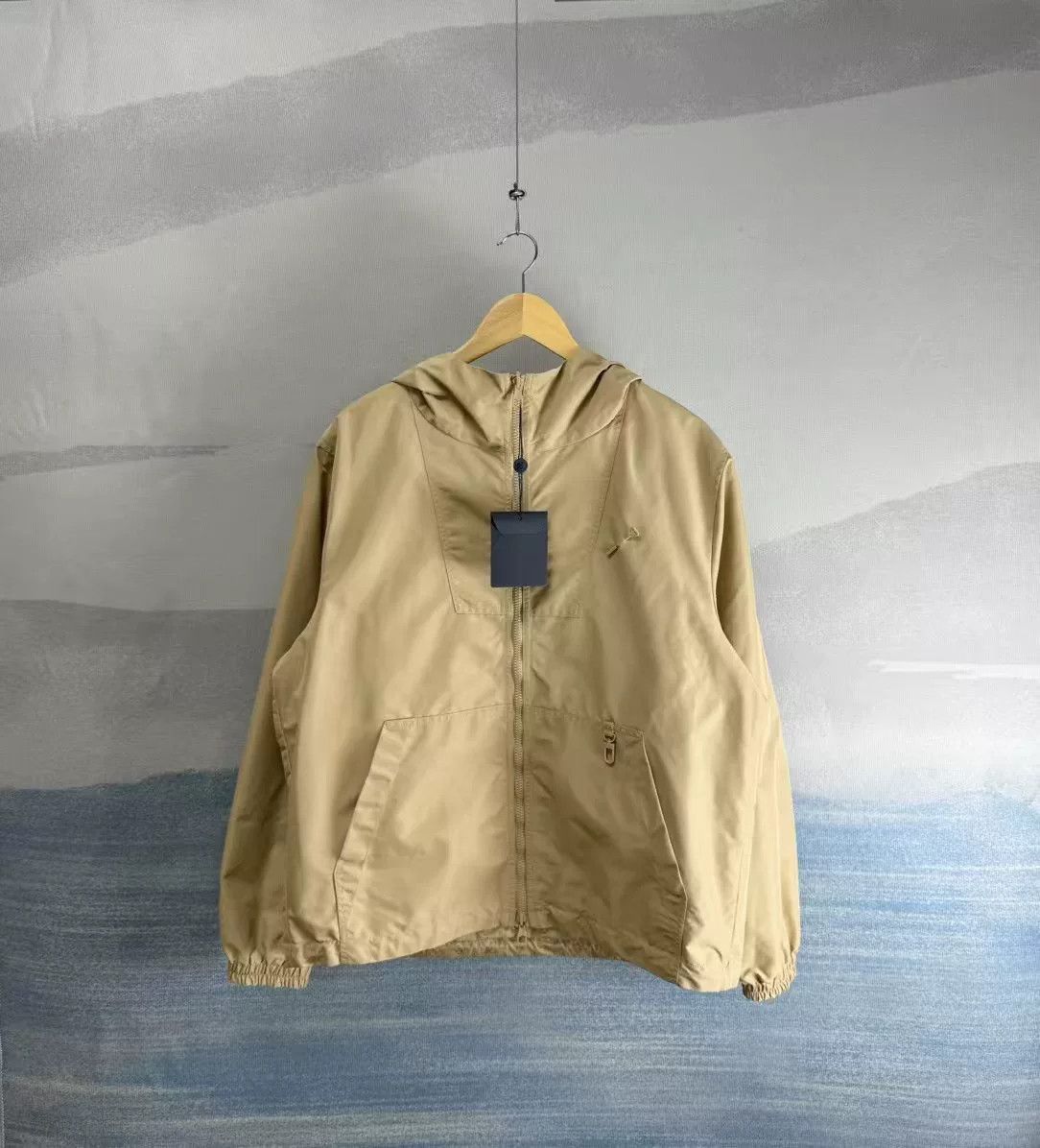 Louis Vuitton Louis Vuitton Monogram Reversible Windbreaker Size M Size US M / EU 48-50 / 2 - 2 Thumbnail