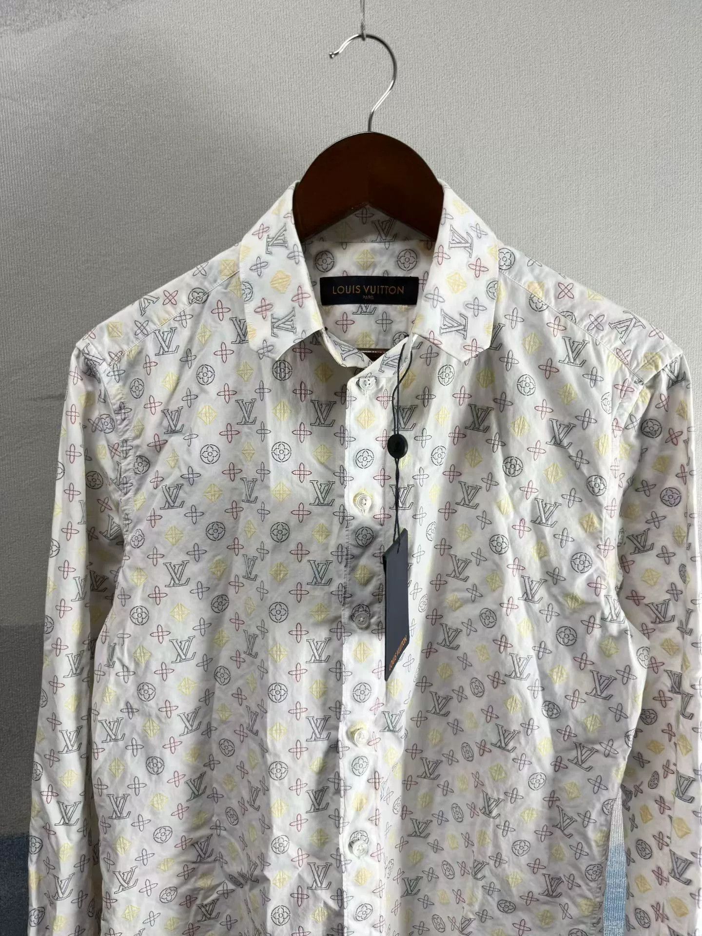 Louis Vuitton Louis Vuitton Monogram Embroidery Shirt XS Size US XS / EU 42 / 0 - 3 Thumbnail