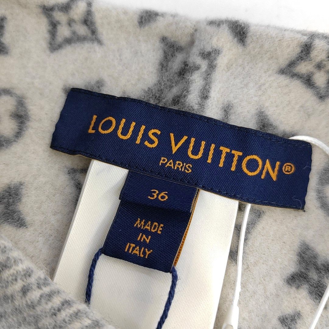 Louis Vuitton Louis Vuitton Check Wool Cape Size 36 Size XS / US 0-2 / IT 36-38 - 6 Thumbnail