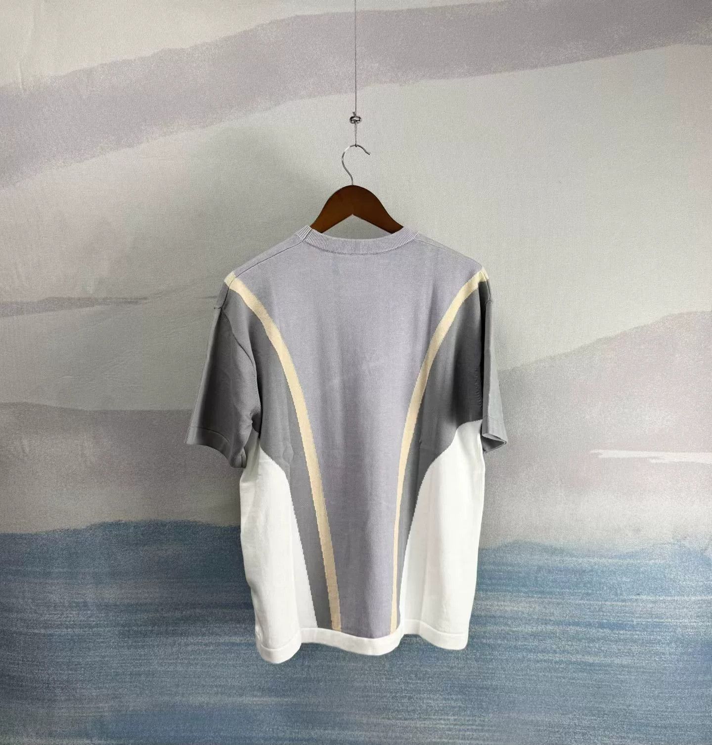 Louis Vuitton Louis Vuitton Colorblock Knit T-Shirt Size M Size US M / EU 48-50 / 2 - 4 Thumbnail