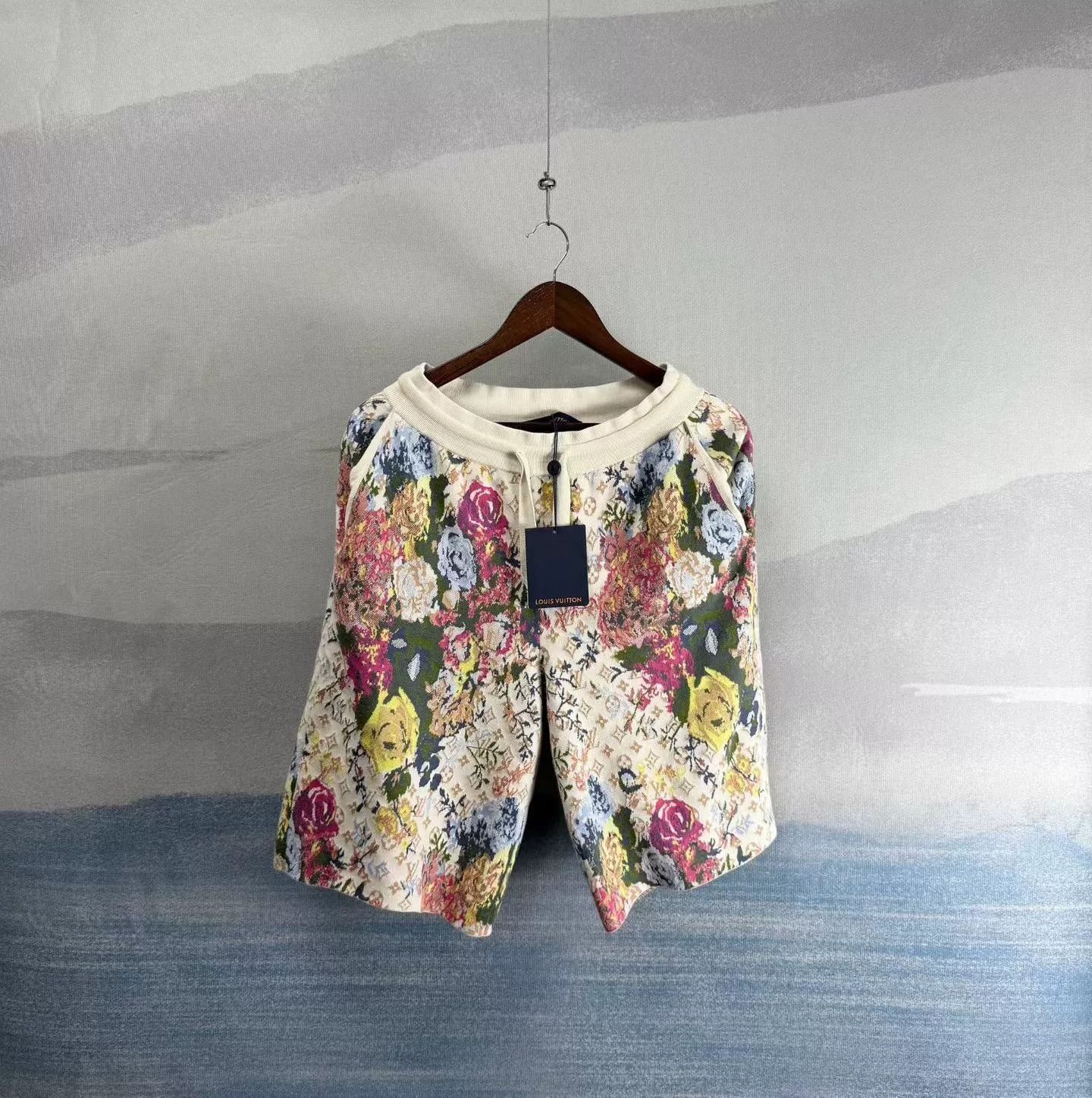 Louis Vuitton Louis Vuitton Floral Jacquard Knit Shorts Size L Size US 34 / EU 50 - 2 Thumbnail