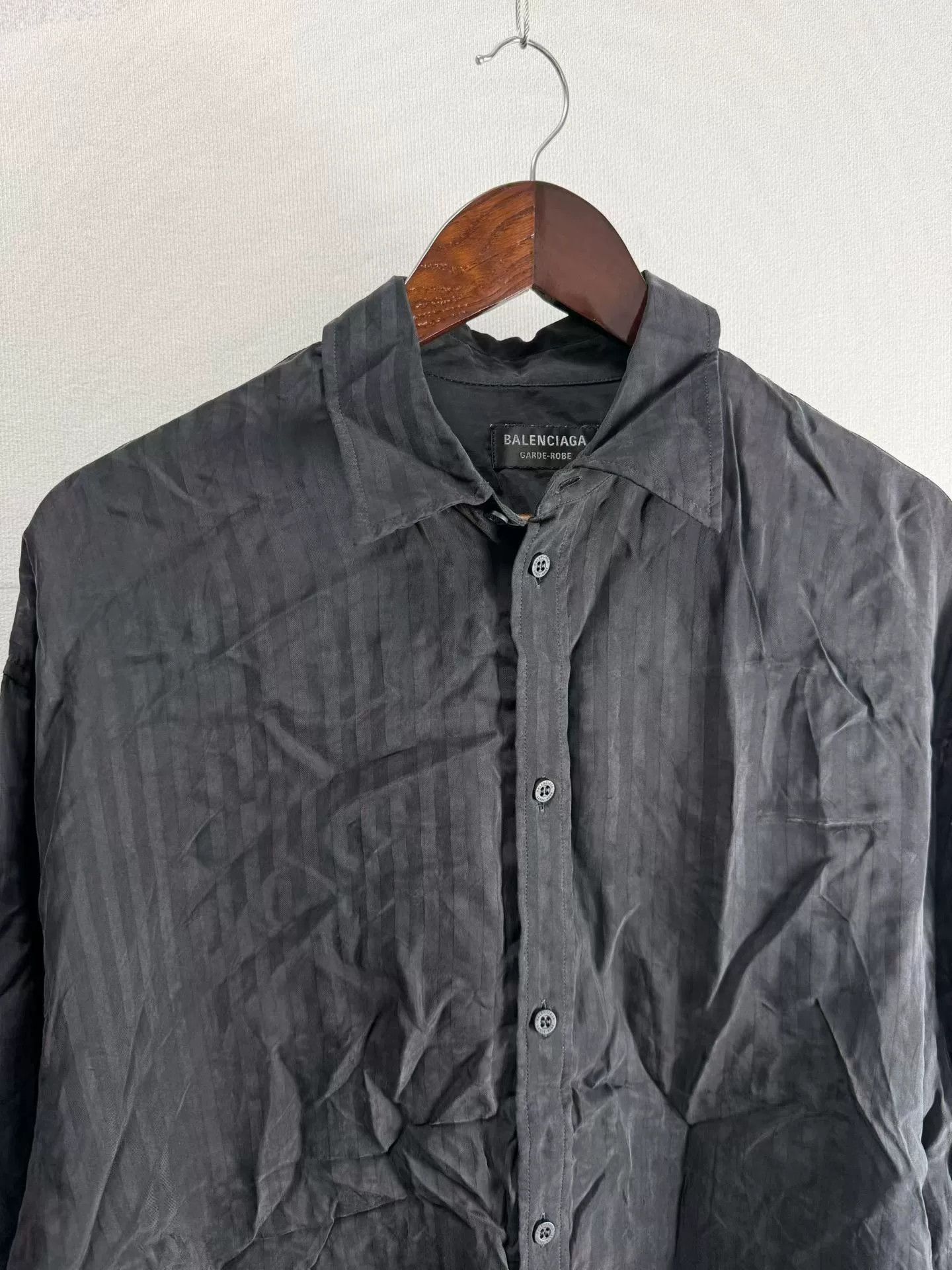 Balenciaga Balenciaga Stripe Silk Button Up Shirt Size XS Size XS / US 0-2 / IT 36-38 - 3 Thumbnail
