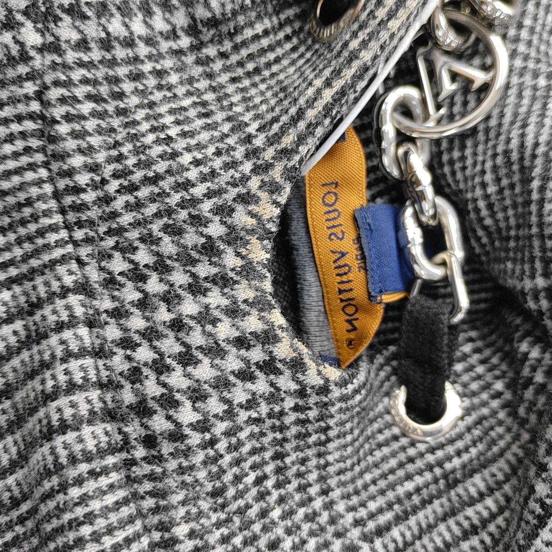 Louis Vuitton Louis Vuitton Houndstooth Hoodie Size M Size M / US 6-8 / IT 42-44 - 6 Thumbnail