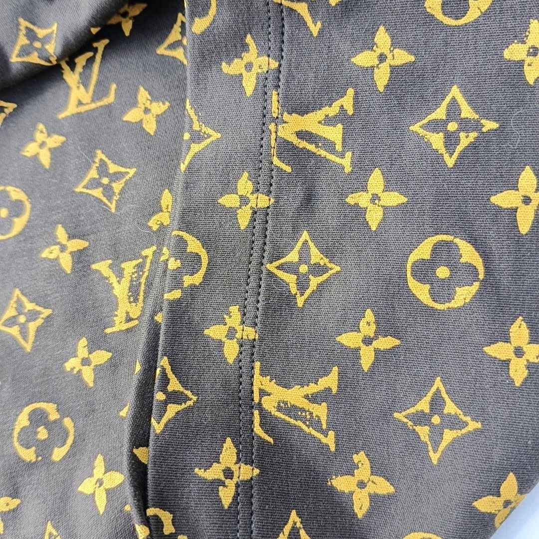 Louis Vuitton Louis Vuitton Monogram Ruffle Sleeve Top Size S Size S / US 4 / IT 40 - 5 Thumbnail
