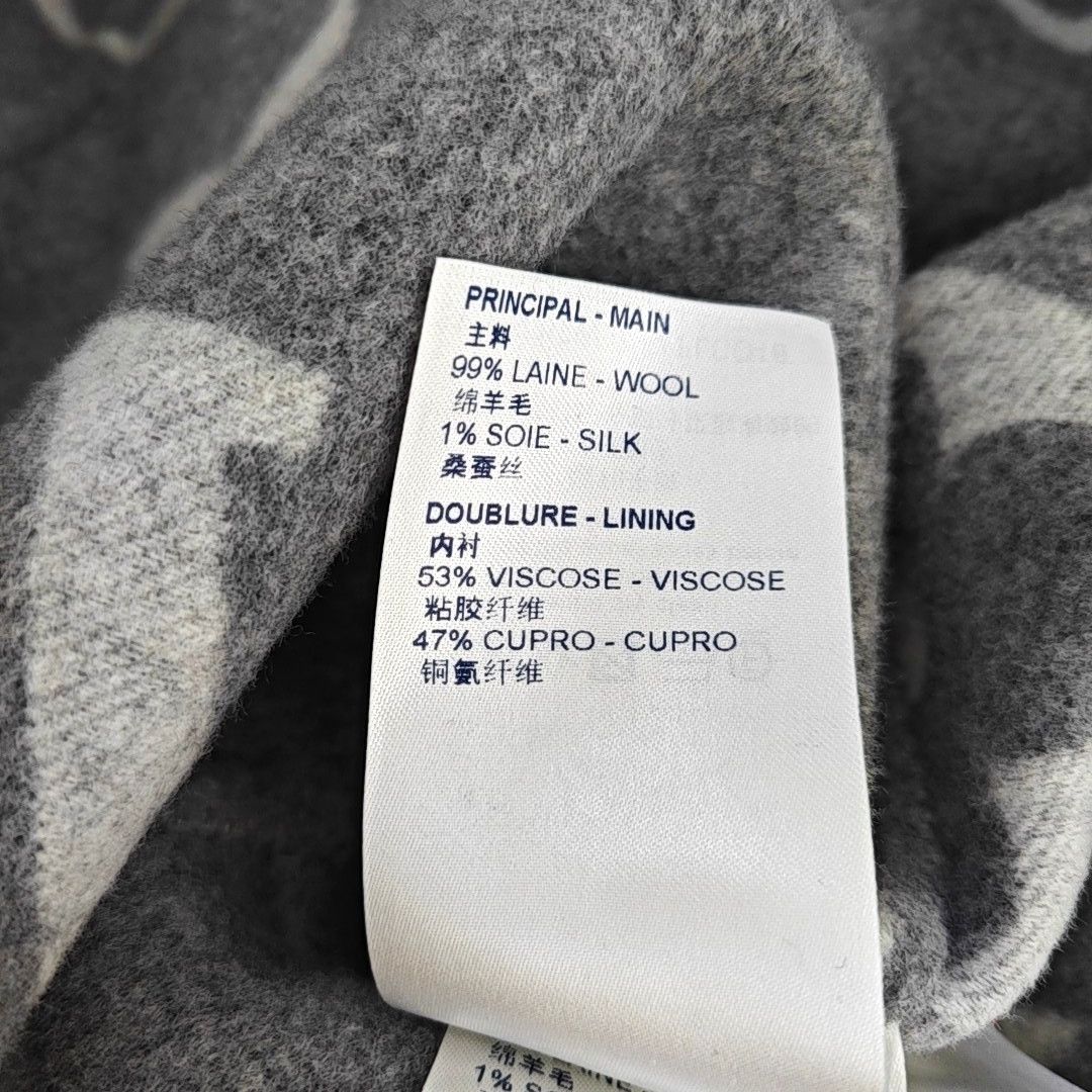 Louis Vuitton Louis Vuitton Monogram Wool Hooded Coat Size 34 Size XS / US 0-2 / IT 36-38 - 3 Thumbnail