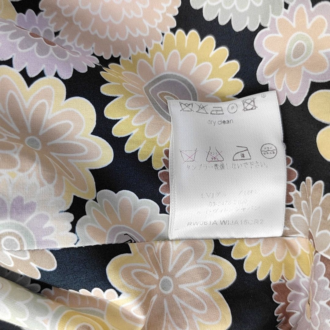 Louis Vuitton Louis Vuitton Floral Lining Jacket Size 34 Size XS / US 0-2 / IT 36-38 - 4 Thumbnail