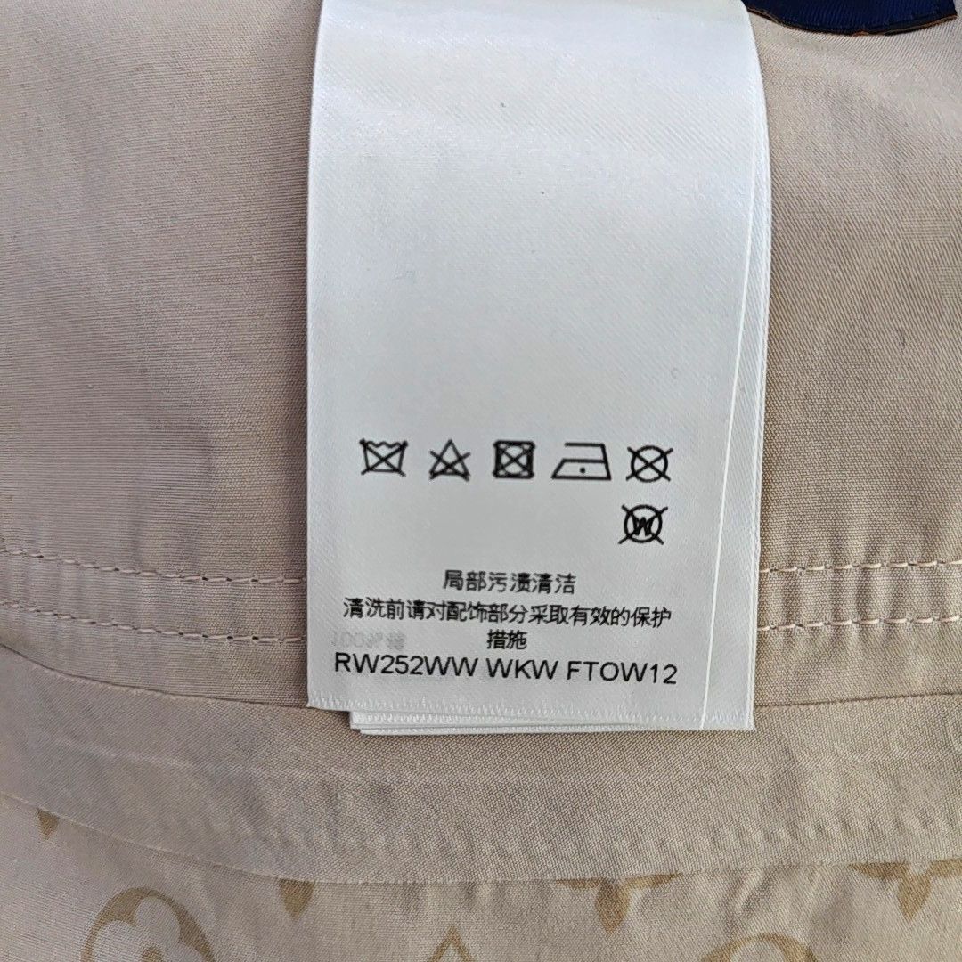 Louis Vuitton Louis Vuitton Monogram Hooded Jacket Size 34 Size XS / US 0-2 / IT 36-38 - 4 Thumbnail