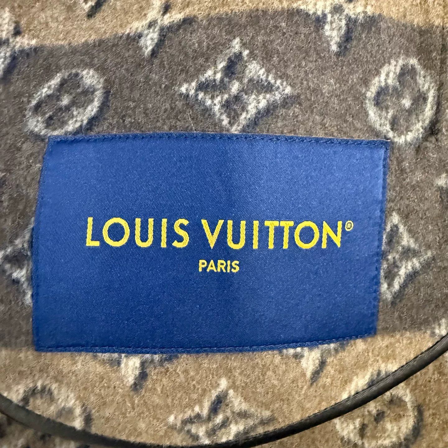 Louis Vuitton Louis Vuitton Monogram Wool Blend Coat Size 52 Size US L / EU 52-54 / 3 - 6 Thumbnail