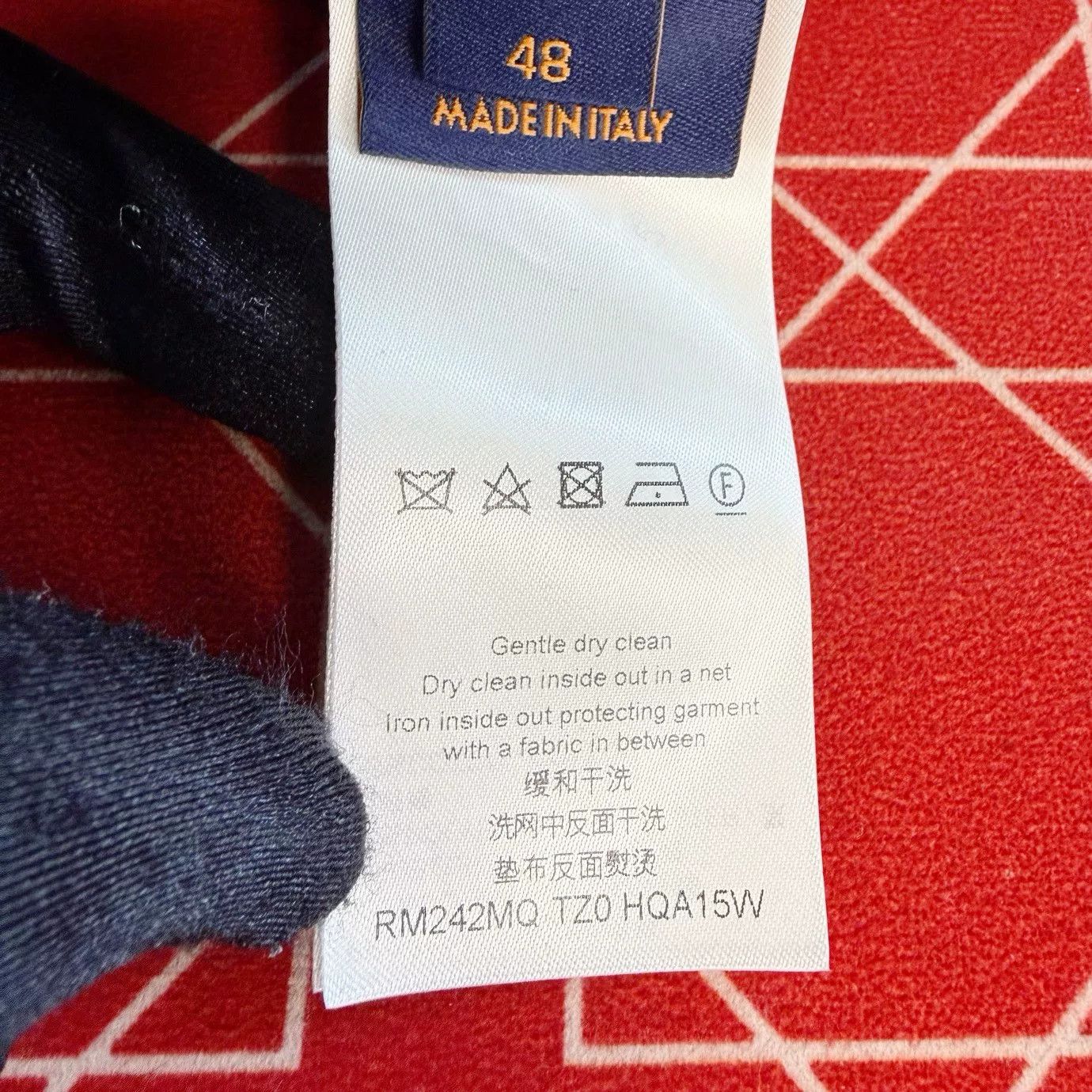 Louis Vuitton Louis Vuitton Monogram Gradient Denim Jacket Size M Size US M / EU 48-50 / 2 - 6 Thumbnail