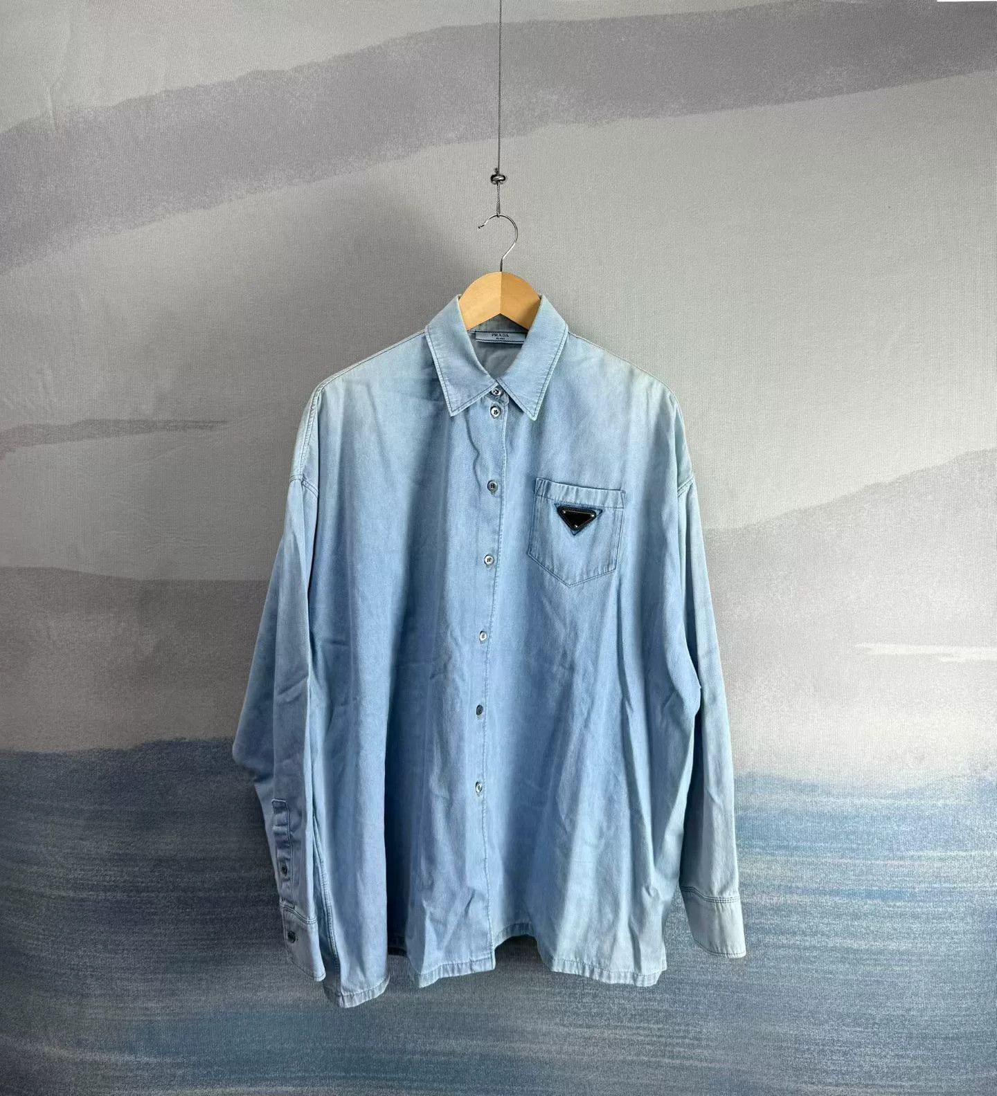 Prada Prada Triangle Logo Denim Shirt Size M Size US M / EU 48-50 / 2 - 2 Thumbnail