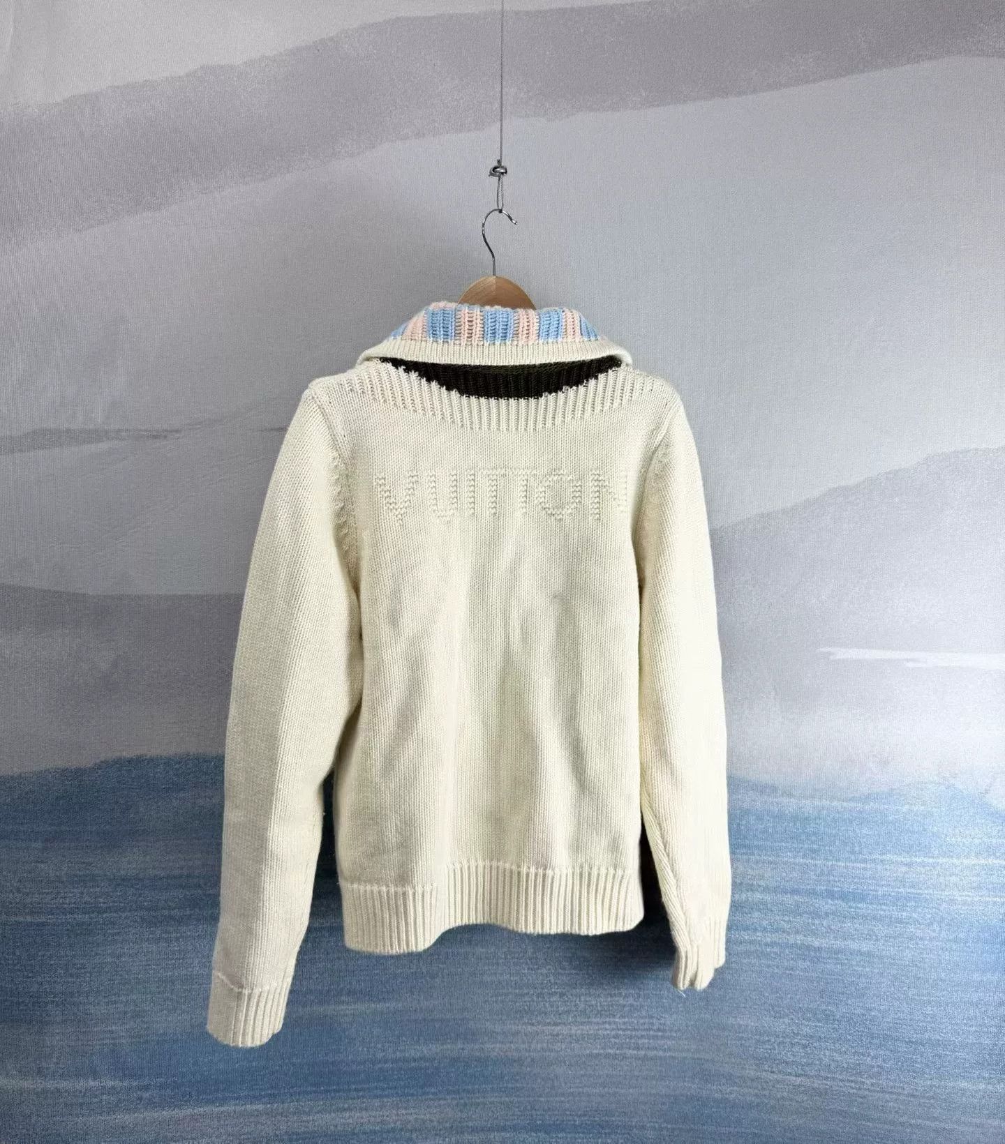 Louis Vuitton Louis Vuitton Embroidered Logo Knit Jacket Size S Size US S / EU 44-46 / 1 - 4 Thumbnail