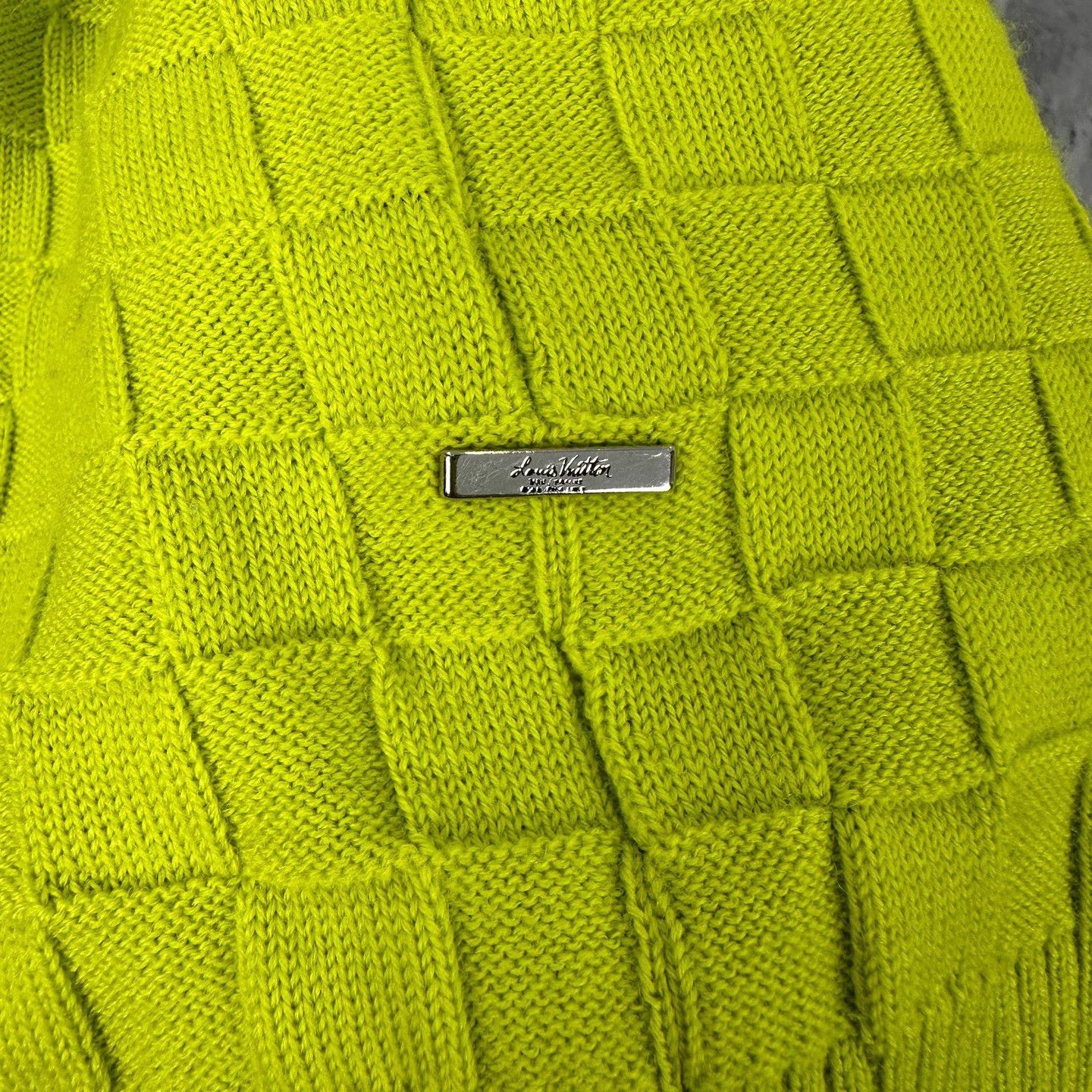 Louis Vuitton Louis Vuitton Chessboard Knit Sweater Size M Size US M / EU 48-50 / 2 - 5 Thumbnail