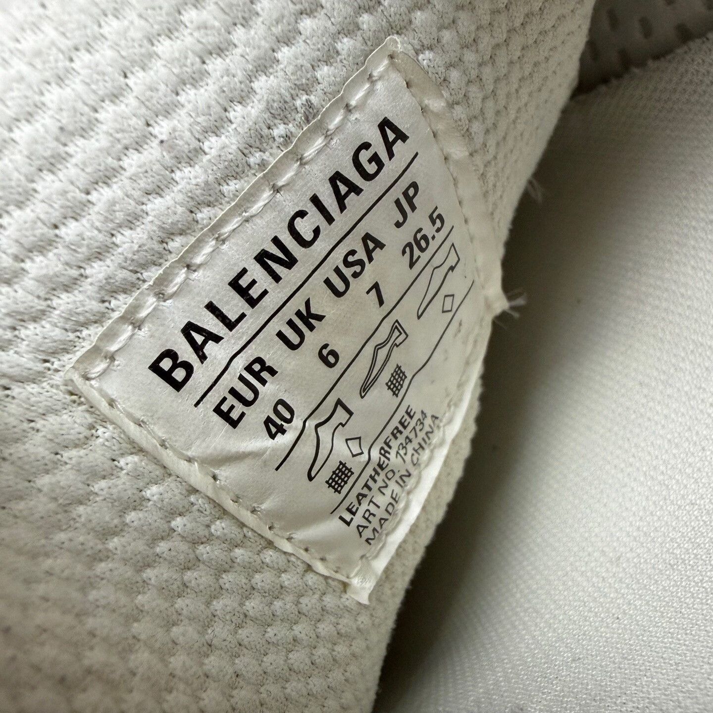 Balenciaga Balenciaga 3XL Sneakers Beige Size 7 Size US 7 / EU 40 - 8 Thumbnail