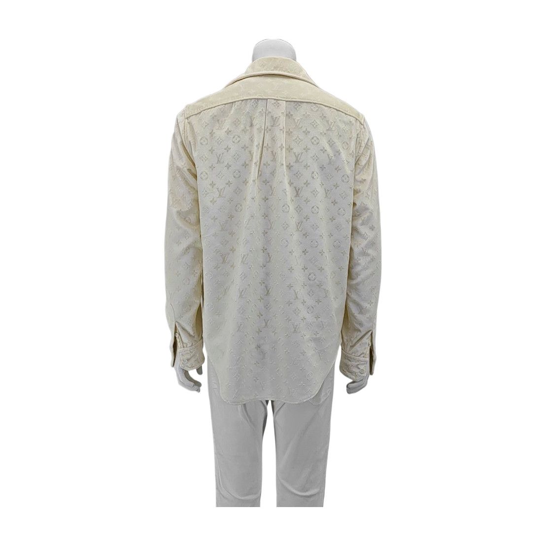 Louis Vuitton Louis Vuitton Monogram Button Up Shirt Size L Size US L / EU 52-54 / 3 - 2 Thumbnail
