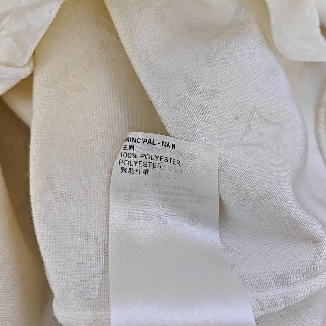Louis Vuitton Louis Vuitton Monogram Button Up Shirt Size L Size US L / EU 52-54 / 3 - 3 Thumbnail