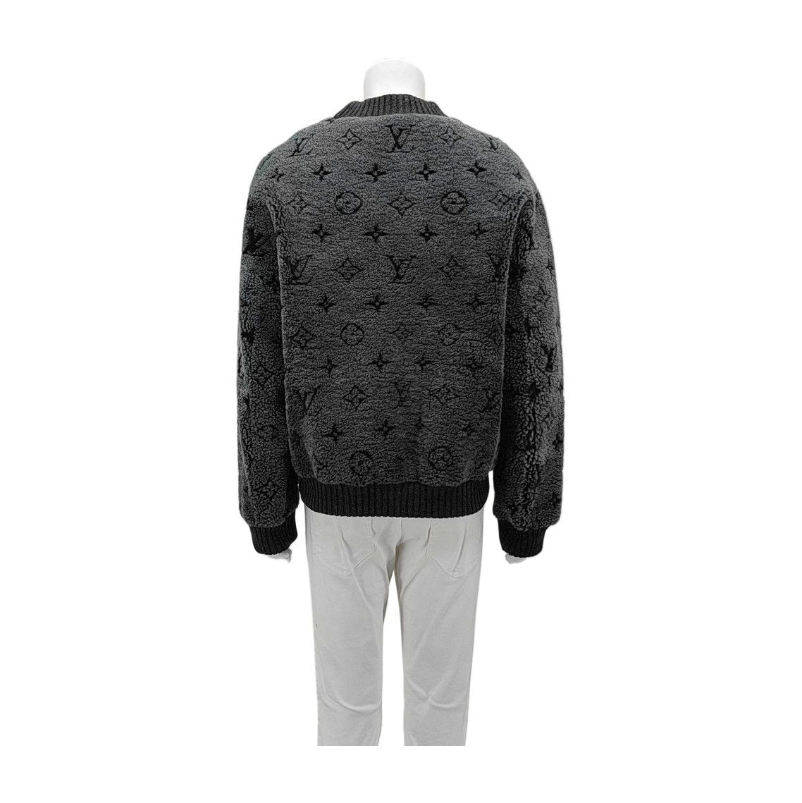 Louis Vuitton Louis Vuitton Monogram Shearling Sweater Size L Size US L / EU 52-54 / 3 - 2 Thumbnail