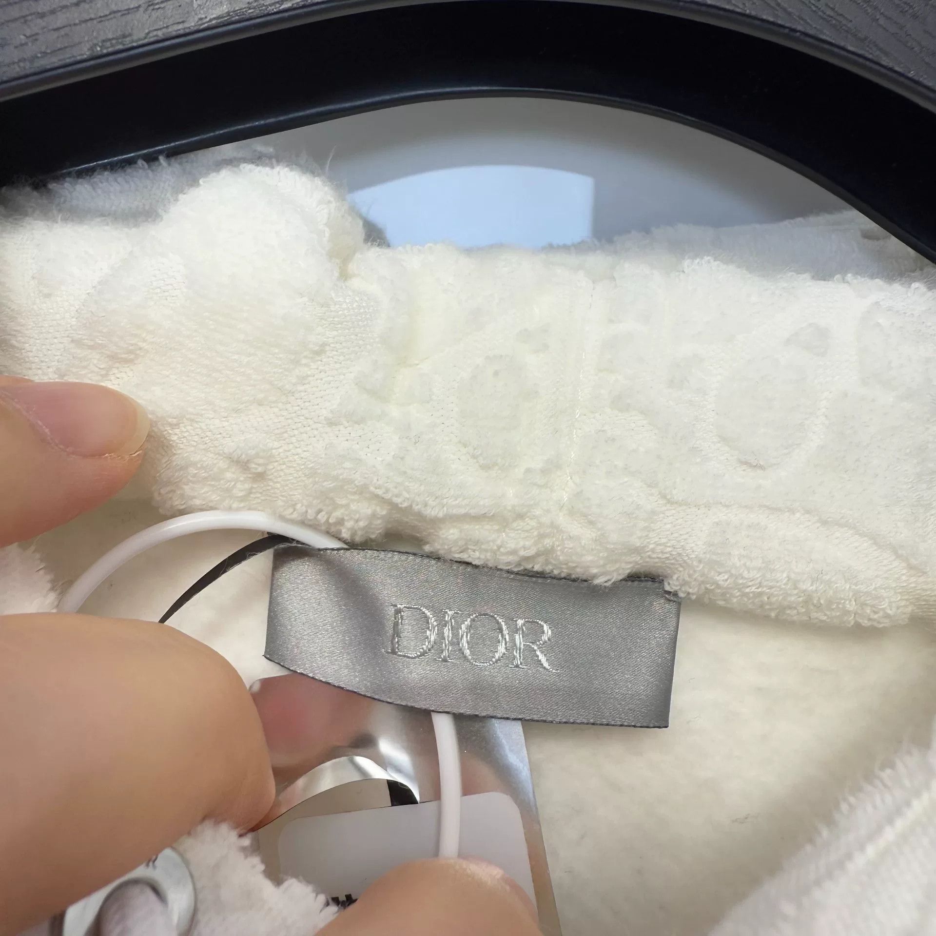 Dior Dior Monogram Oblique Hoodie White Size M Size US M / EU 48-50 / 2 - 4 Thumbnail