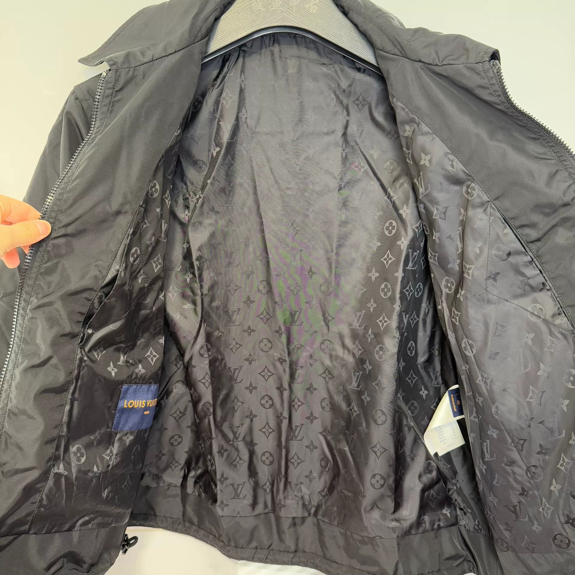 Louis Vuitton Louis Vuitton Pocket Light Jacket Size 48 Size US M / EU 48-50 / 2 - 7 Thumbnail