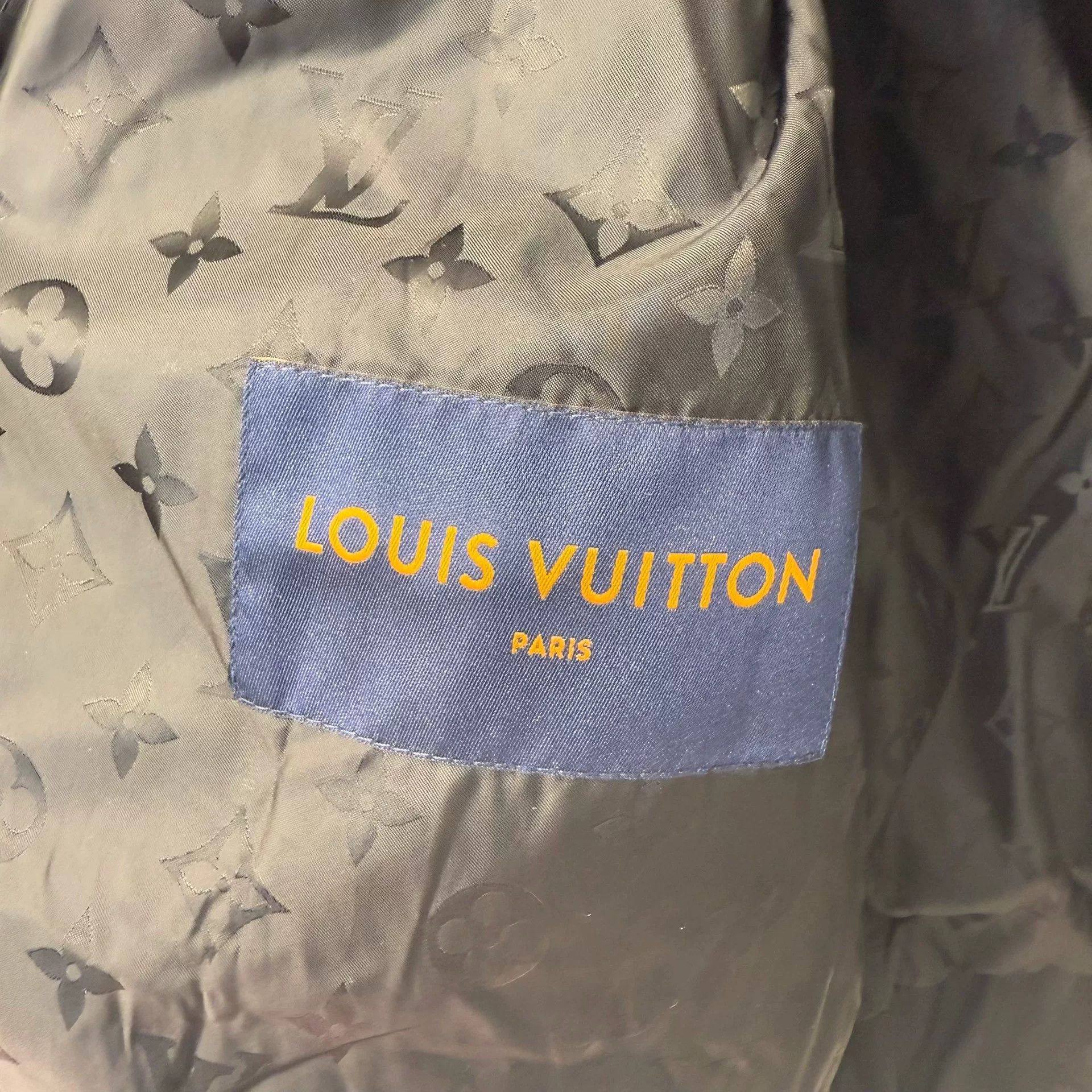 Louis Vuitton Louis Vuitton Pocket Light Jacket Size 48 Size US M / EU 48-50 / 2 - 4 Thumbnail