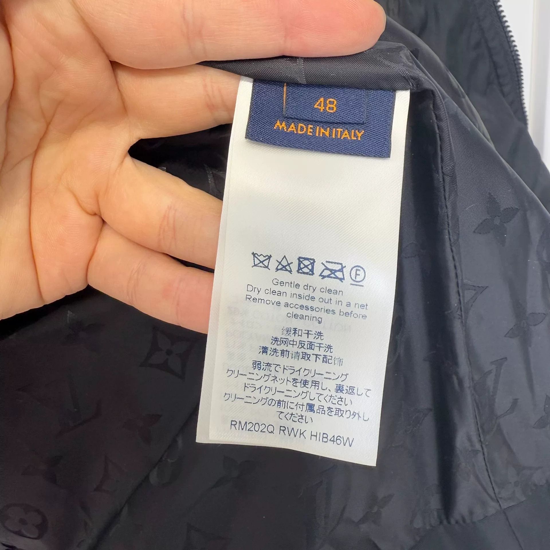 Louis Vuitton Louis Vuitton Pocket Light Jacket Size 48 Size US M / EU 48-50 / 2 - 5 Thumbnail