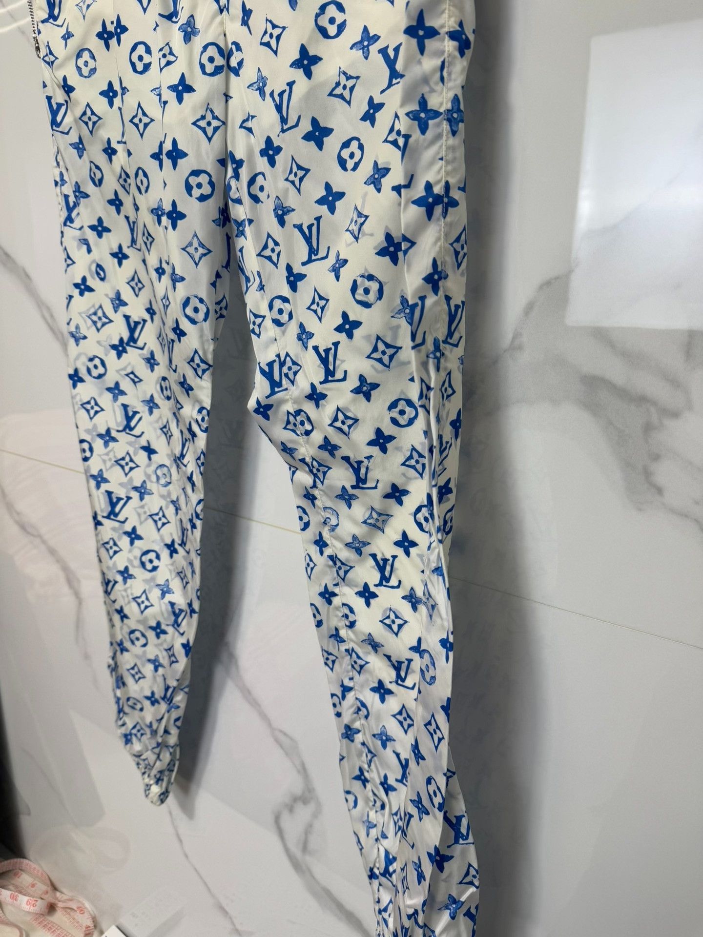 Louis Vuitton Louis Vuitton Monogram Jogger Pants Size 36 Size 26" / US 2 / IT 38 - 8 Thumbnail