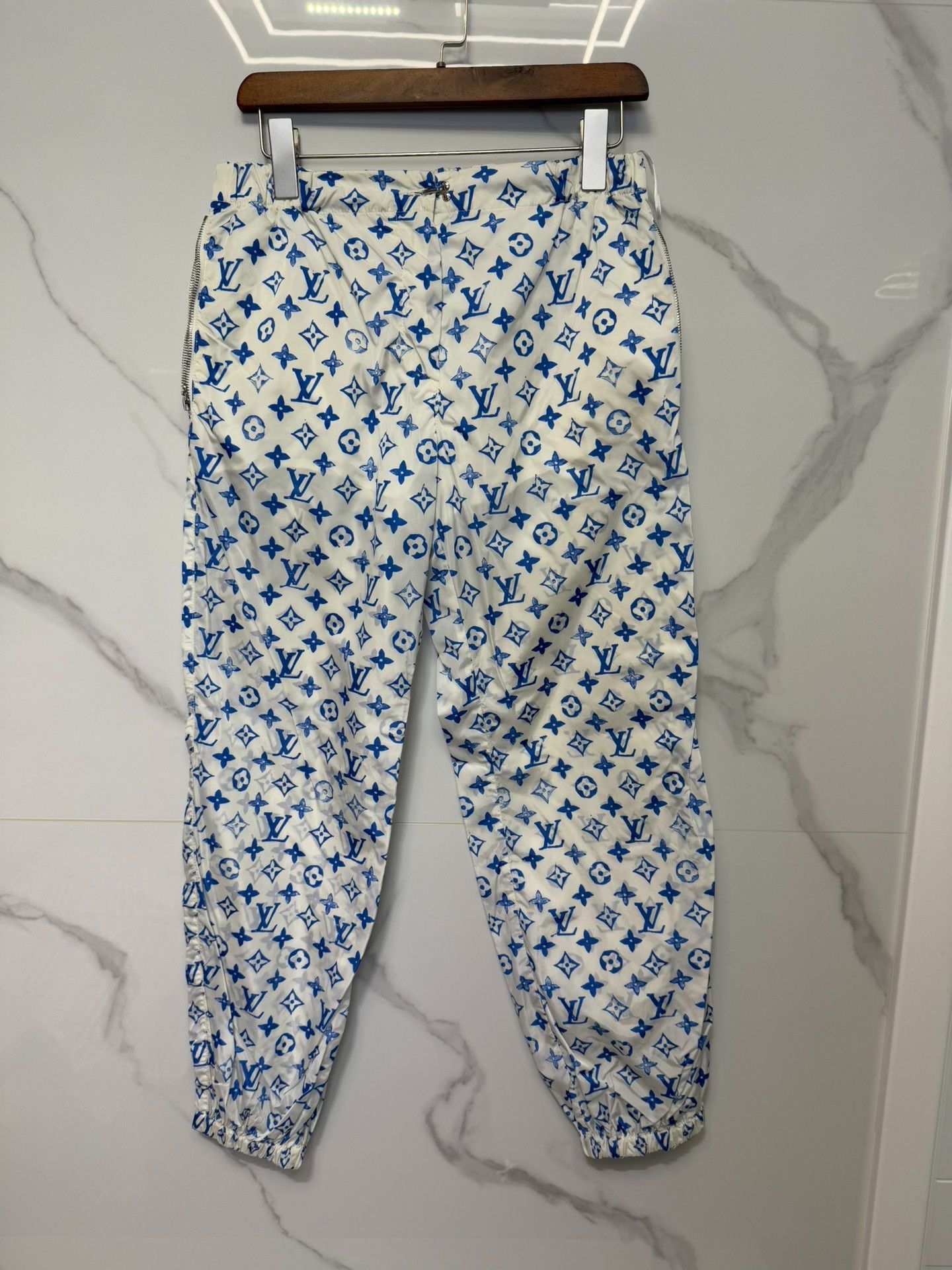 Louis Vuitton Louis Vuitton Monogram Jogger Pants Size 36 Size 26" / US 2 / IT 38 - 2 Thumbnail