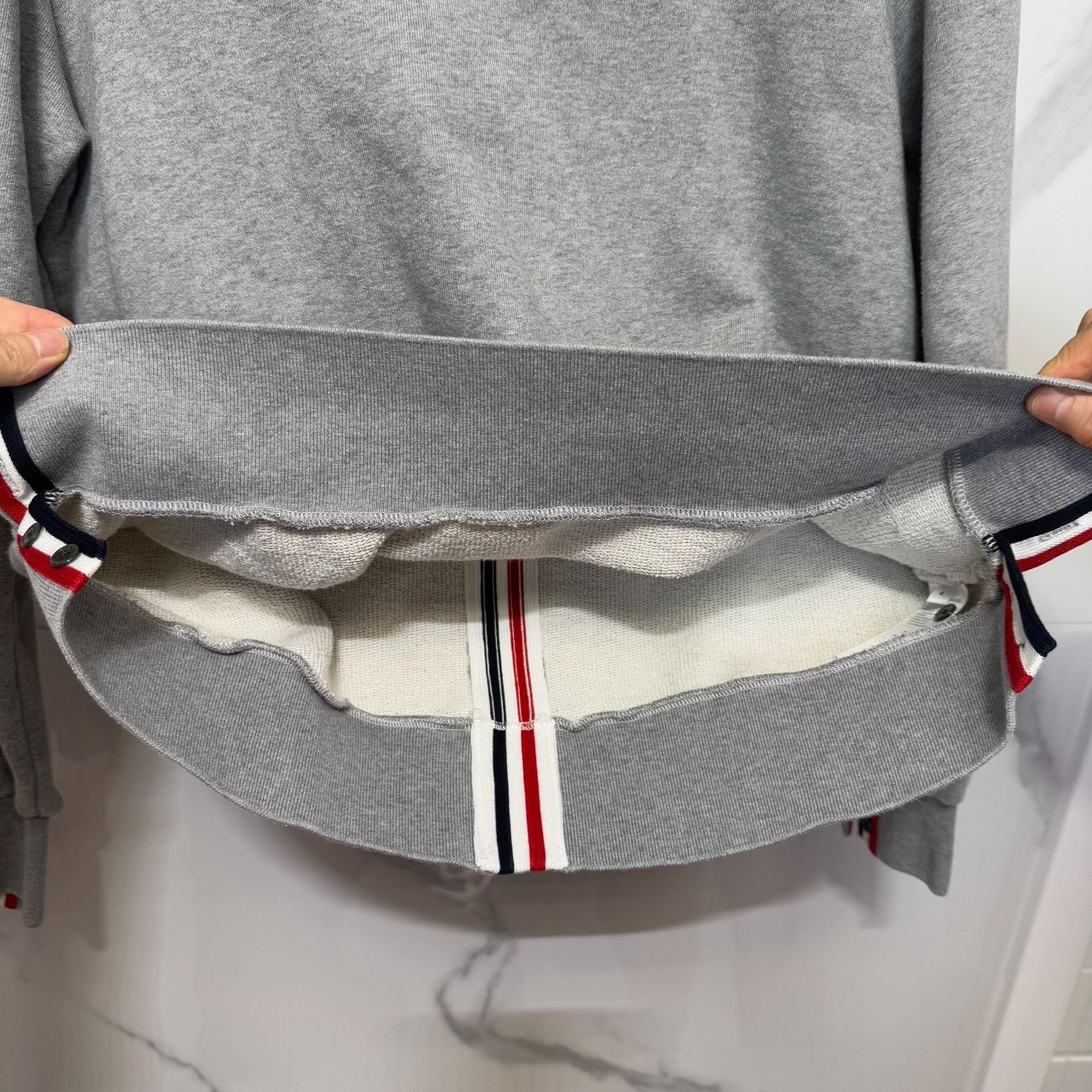 Thom Browne Thom Browne Grosgrain Stripe Sweatshirt Size XL Size US XL / EU 56 / 4 - 8 Thumbnail