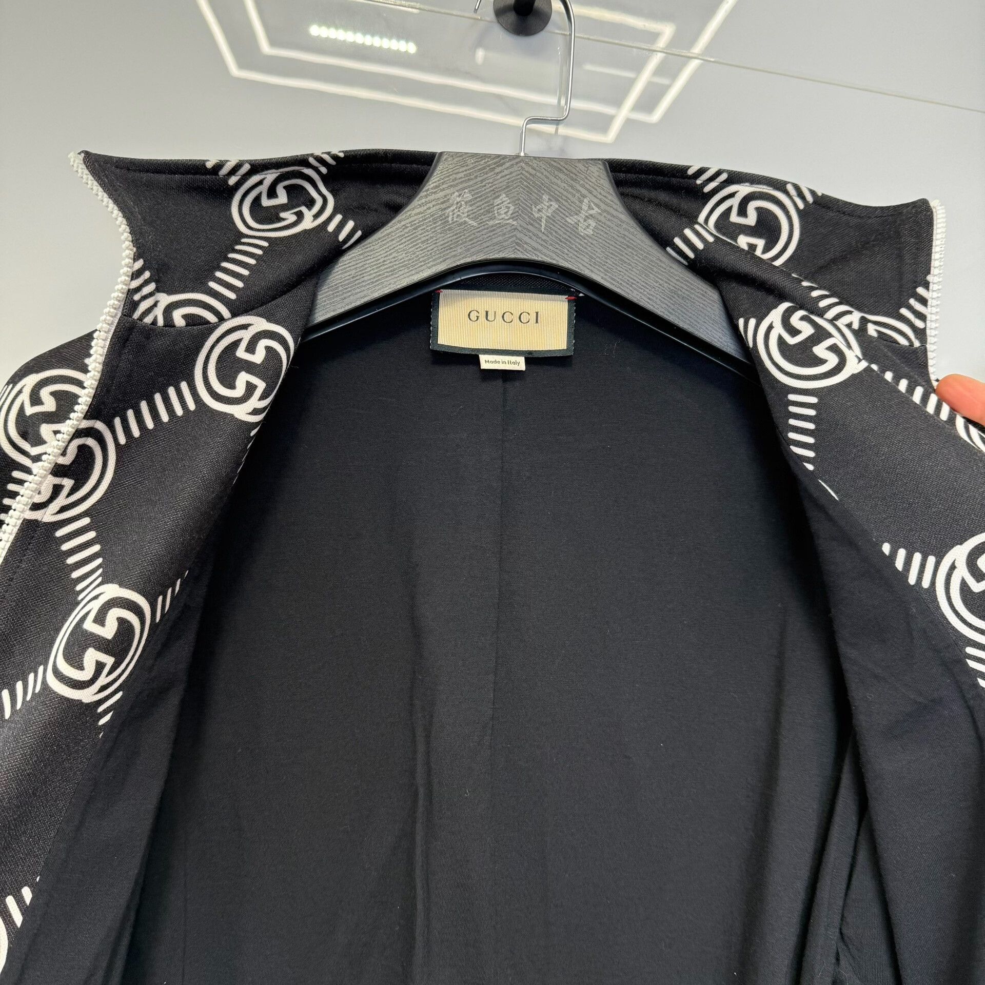 Gucci Gucci GG Logo Zip-Up Jacket Size S Size US S / EU 44-46 / 1 - 5 Thumbnail