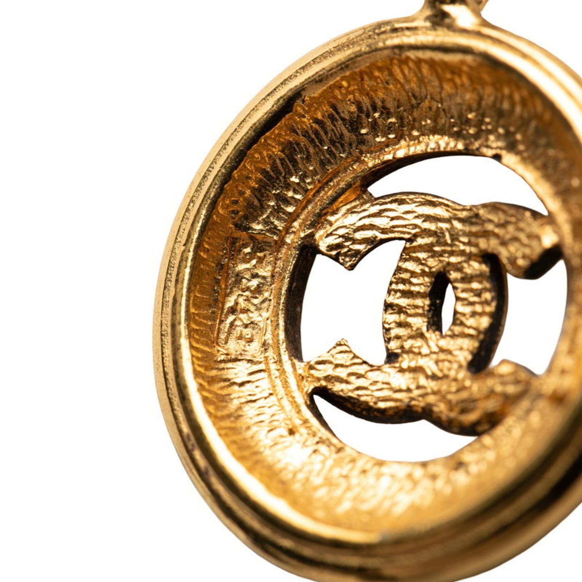 Chanel Chanel Coco Mark Chain Round Pendant Necklace, Gold Plated, Women's. Size ONE SIZE - 4 Thumbnail