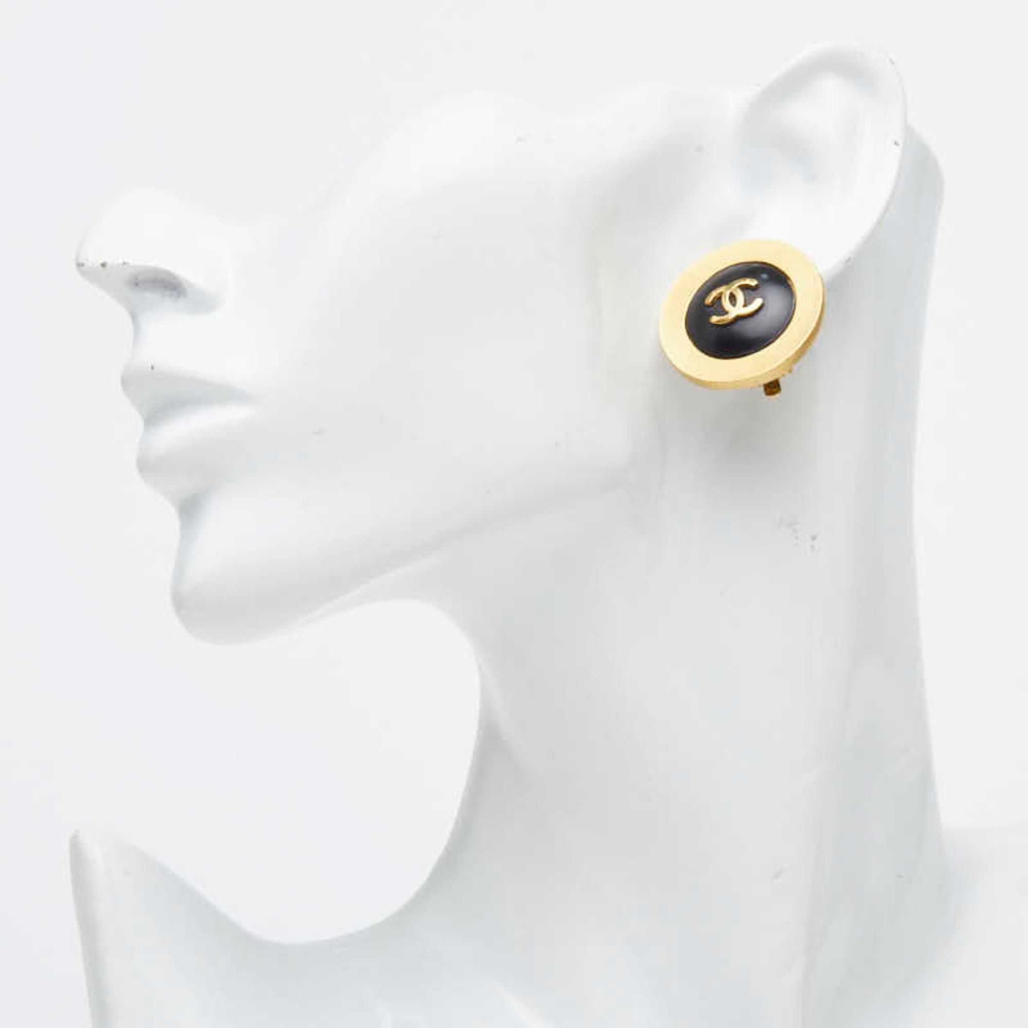 Chanel Chanel Coco Mark Round Earring (Single Earring) Gold Black Plated Women's CHANEL Size ONE SIZE - 5 Thumbnail