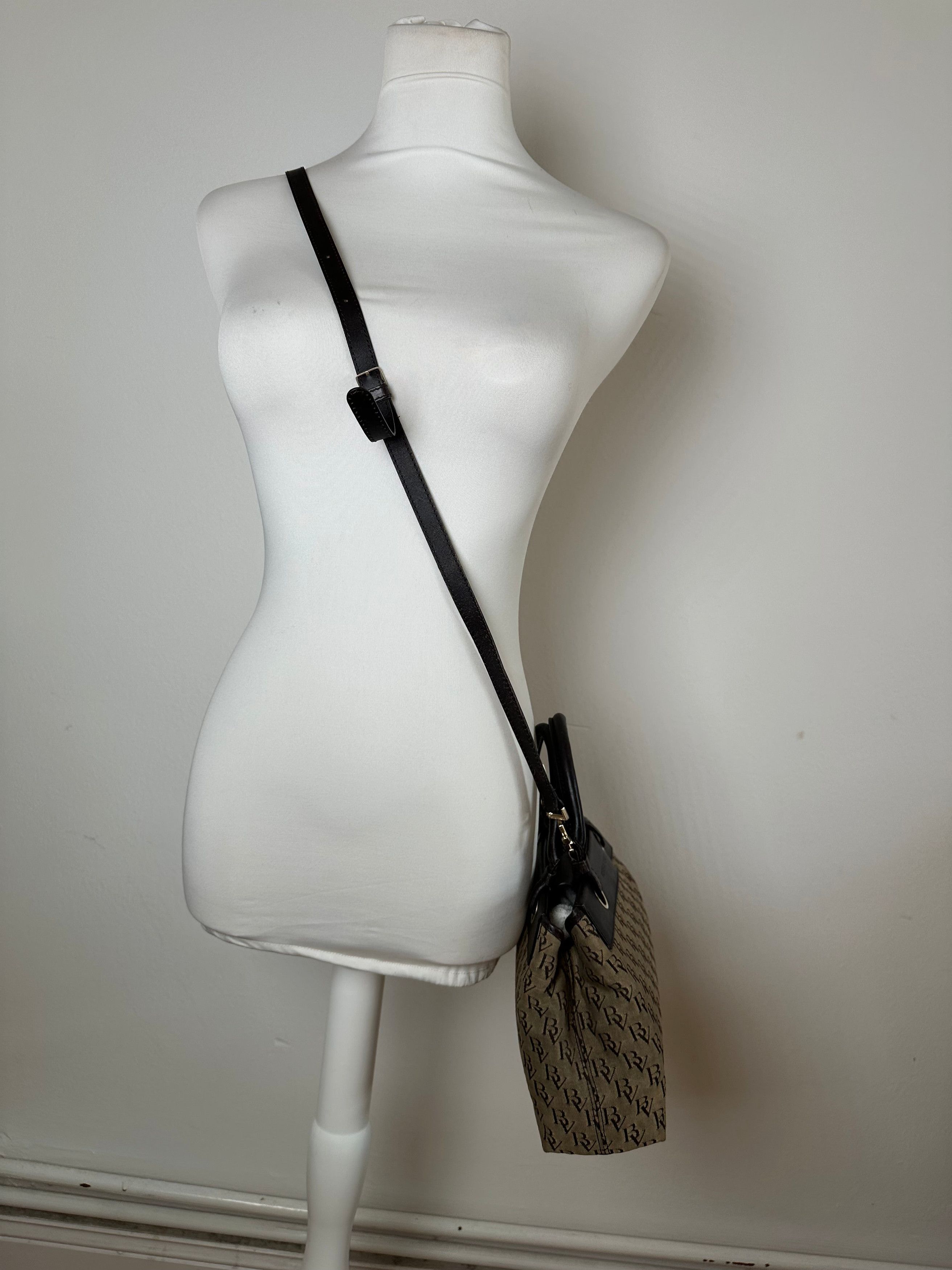 Bottega Veneta Vintage BV Monogram Canvas Handbag Beige Size ONE SIZE - 7 Thumbnail