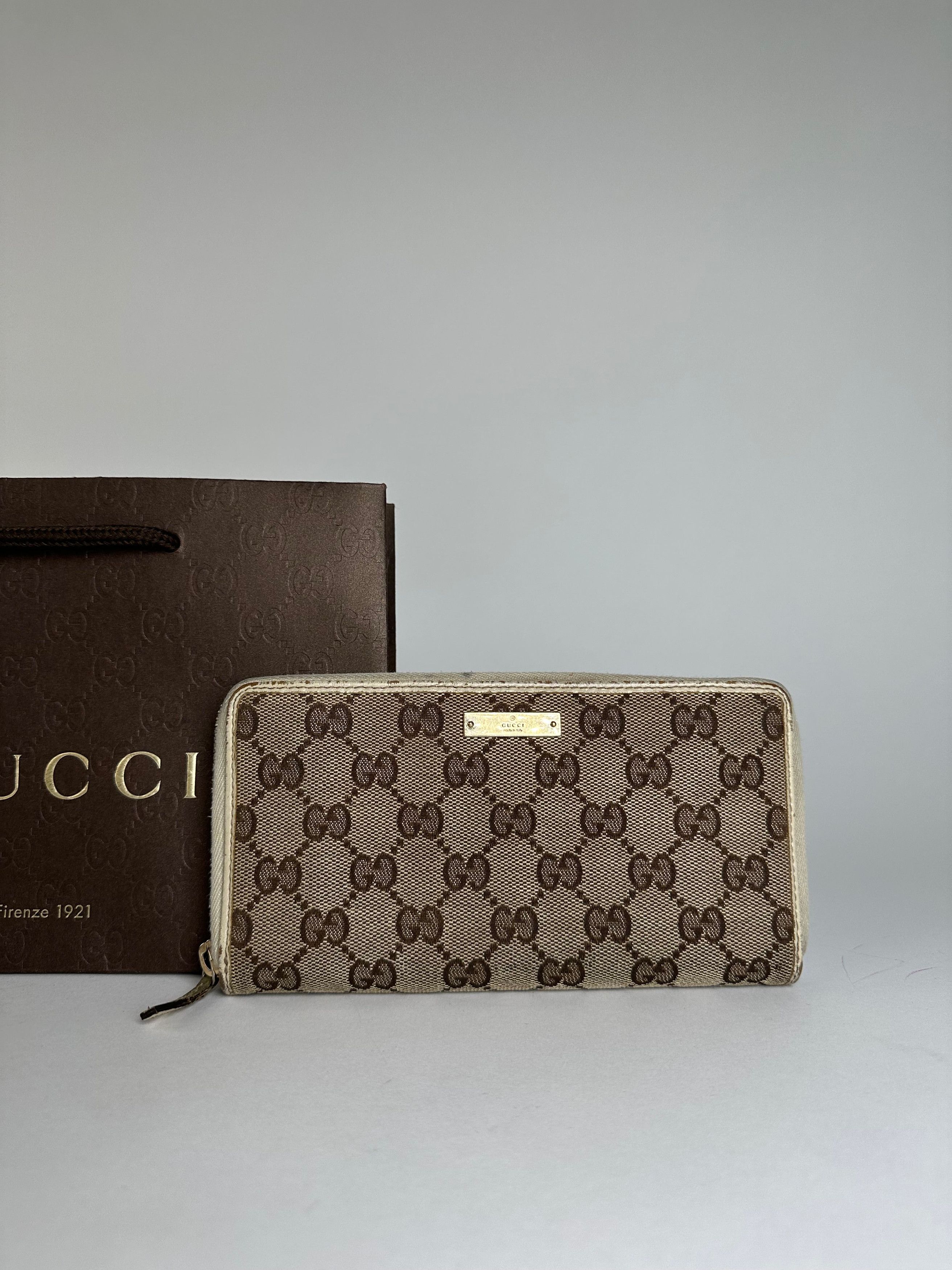 Gucci Vintage GG Canvas Zip-Around Wallet Beige Size ONE SIZE - 9 Thumbnail