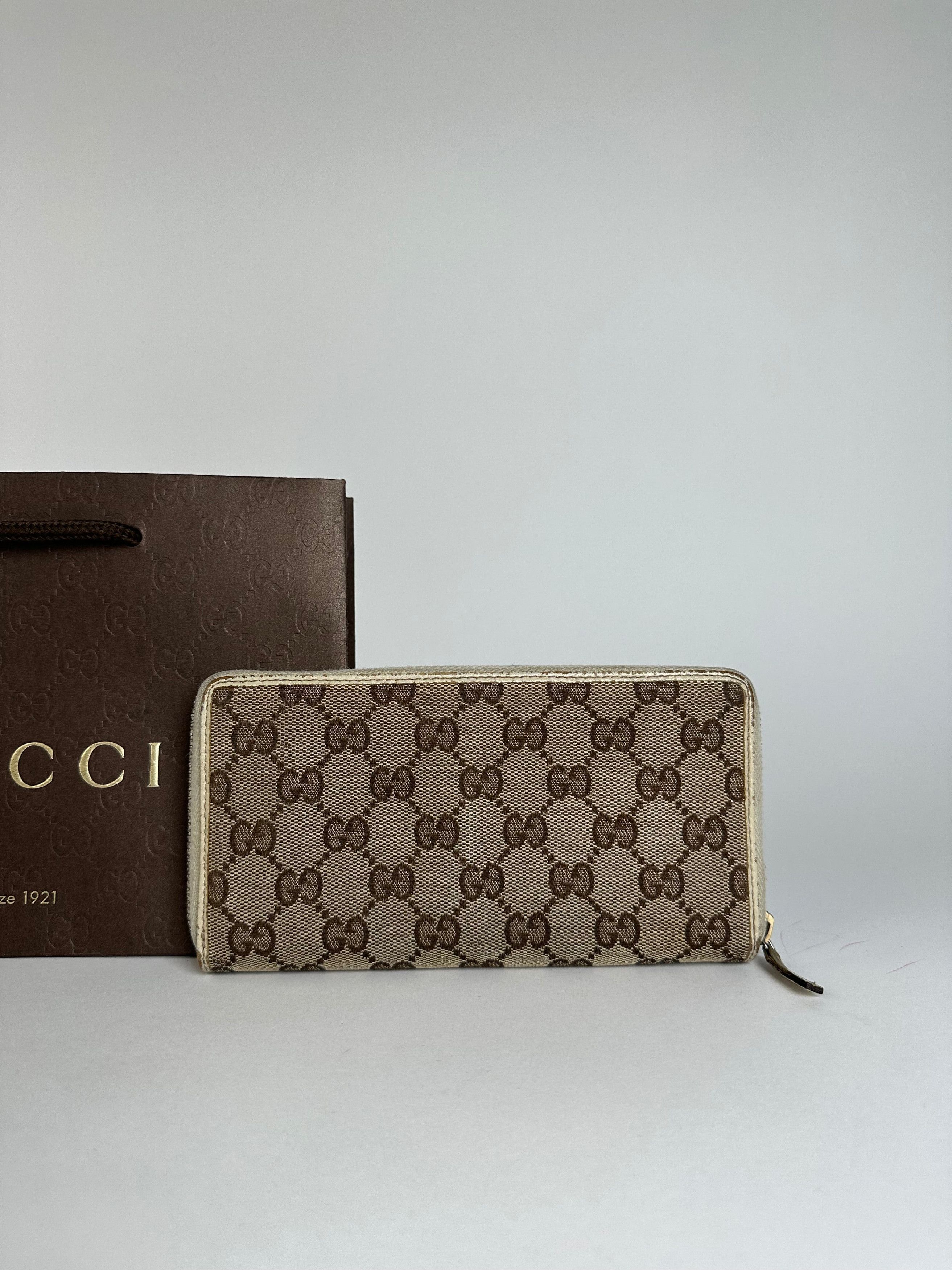 Gucci Vintage GG Canvas Zip-Around Wallet Beige Size ONE SIZE - 10 Thumbnail