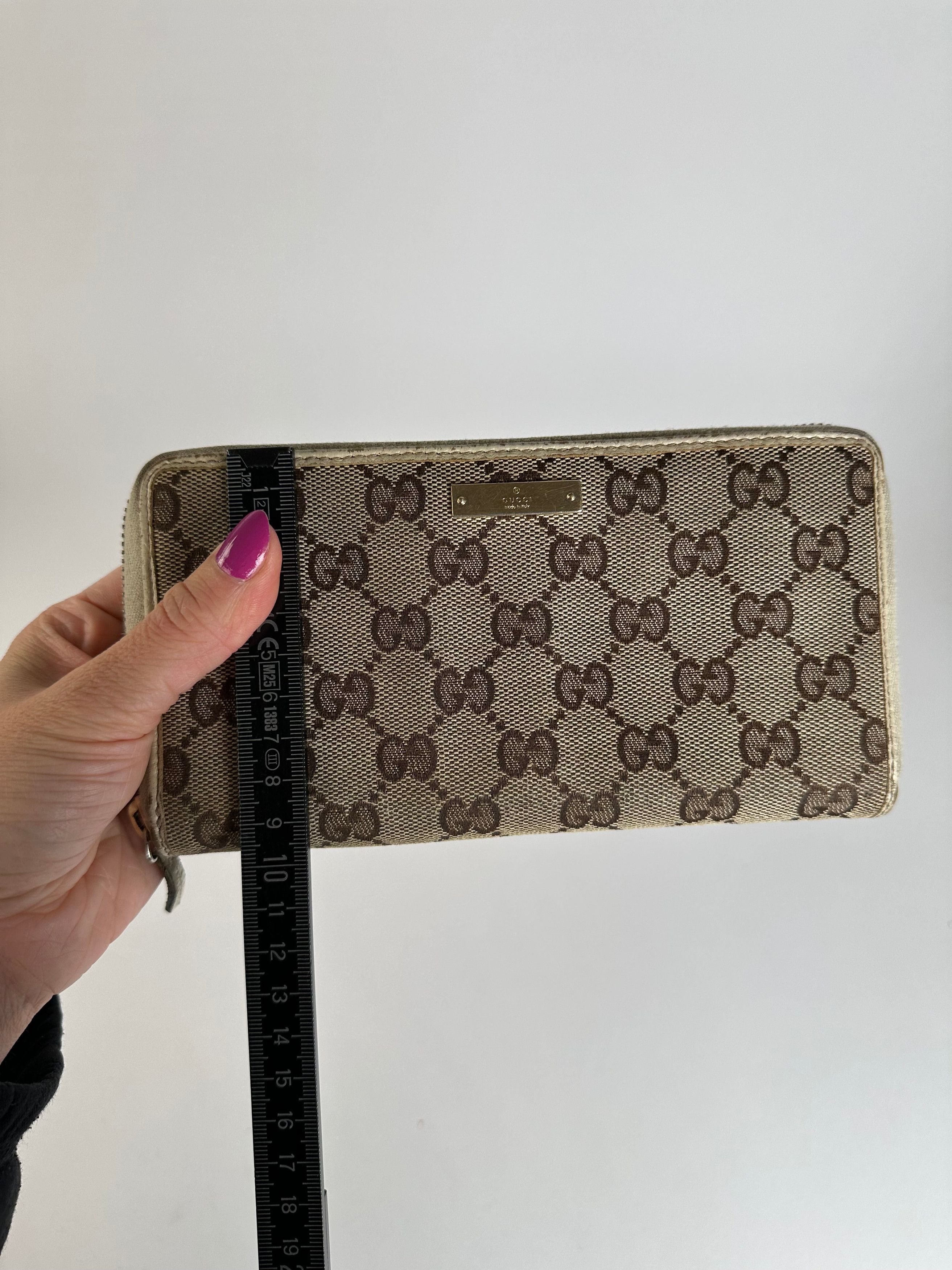 Gucci Vintage GG Canvas Zip-Around Wallet Beige Size ONE SIZE - 8 Thumbnail