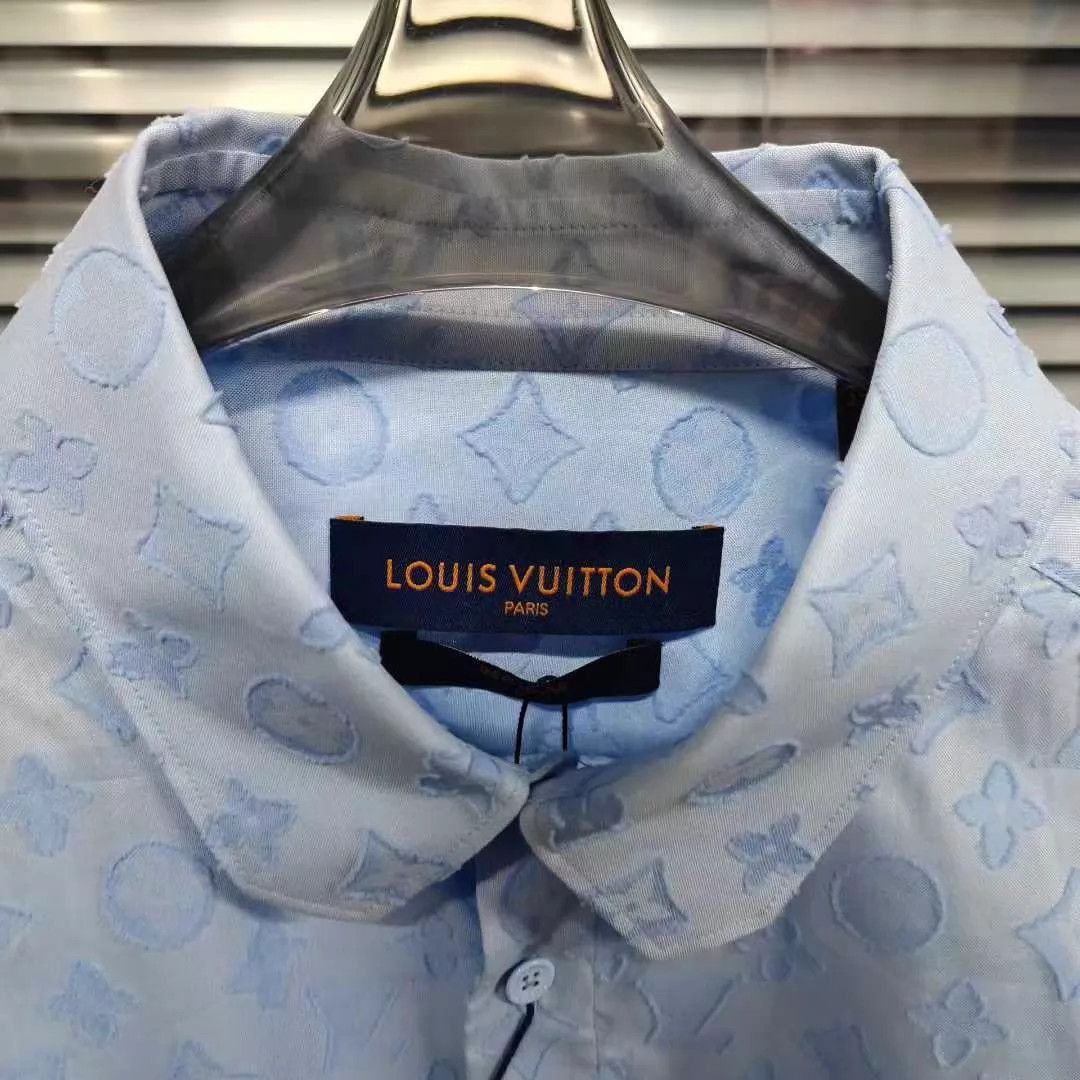 Louis Vuitton Blue Patterned Long-Sleeve Button-Up Shirt Size US M / EU 48-50 / 2 - 3 Thumbnail
