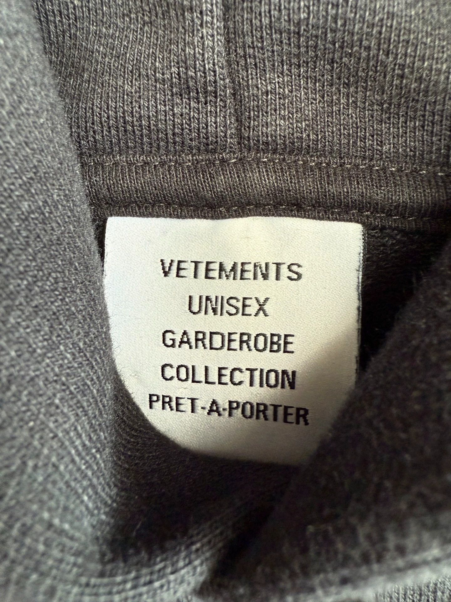 Vetements Black Graphic Artwork Hoodie Size US S / EU 44-46 / 1 - 5 Thumbnail
