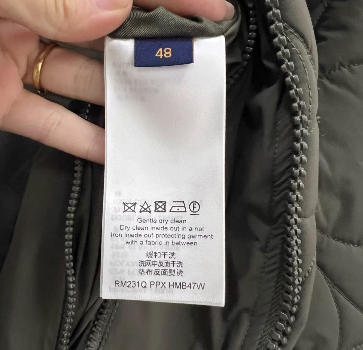 Louis Vuitton Vintage Item Size US M / EU 48-50 / 2 - 5 Thumbnail