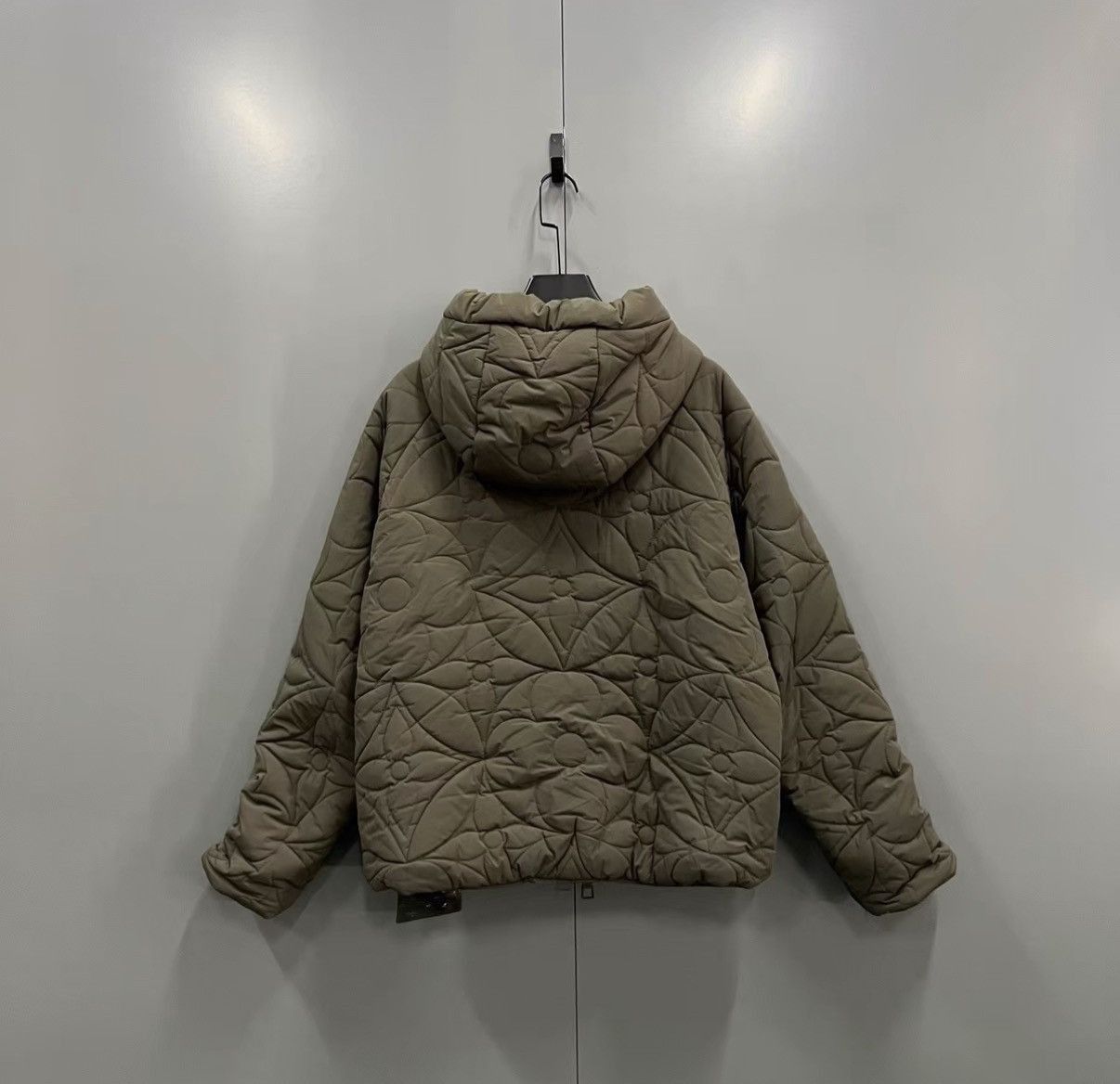 Louis Vuitton Vintage Item Size US M / EU 48-50 / 2 - 2 Thumbnail