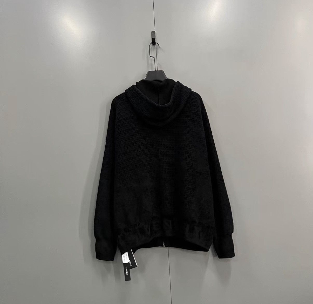 Givenchy Black Zip-Up Textured Hoodie Size US M / EU 48-50 / 2 - 2 Thumbnail