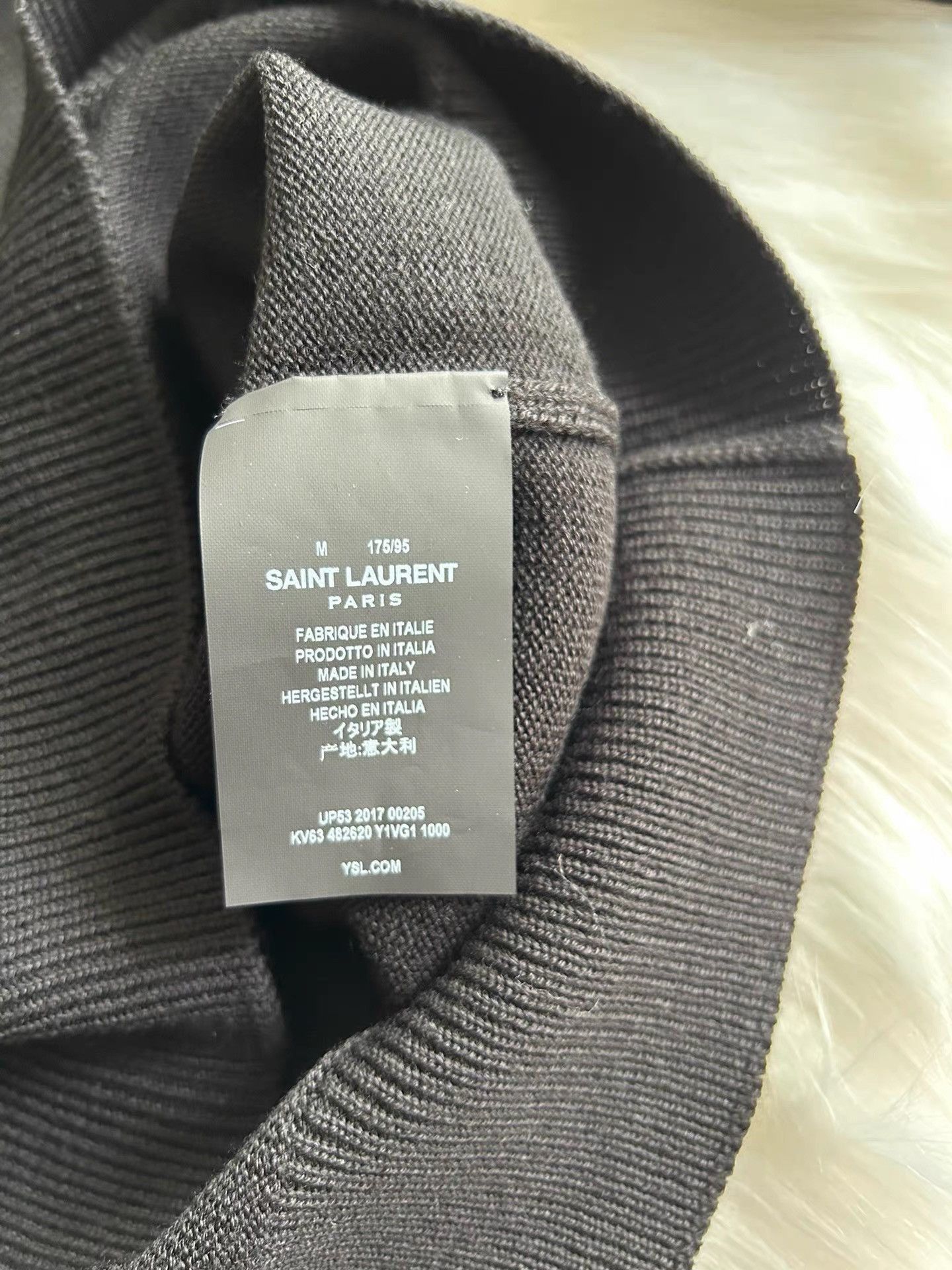 Saint Laurent Paris Black Crewneck Sweater with Embroidered Arm Patch Size US M / EU 48-50 / 2 - 4 Thumbnail