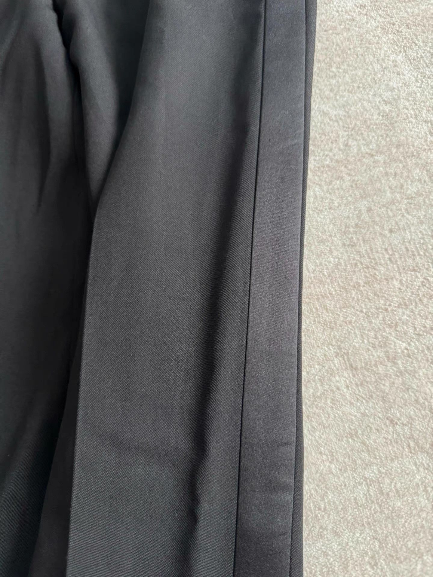 Saint Laurent Paris Black Formal Blazer with Satin Lapel - Size M Size US M / EU 48-50 / 2 - 6 Thumbnail
