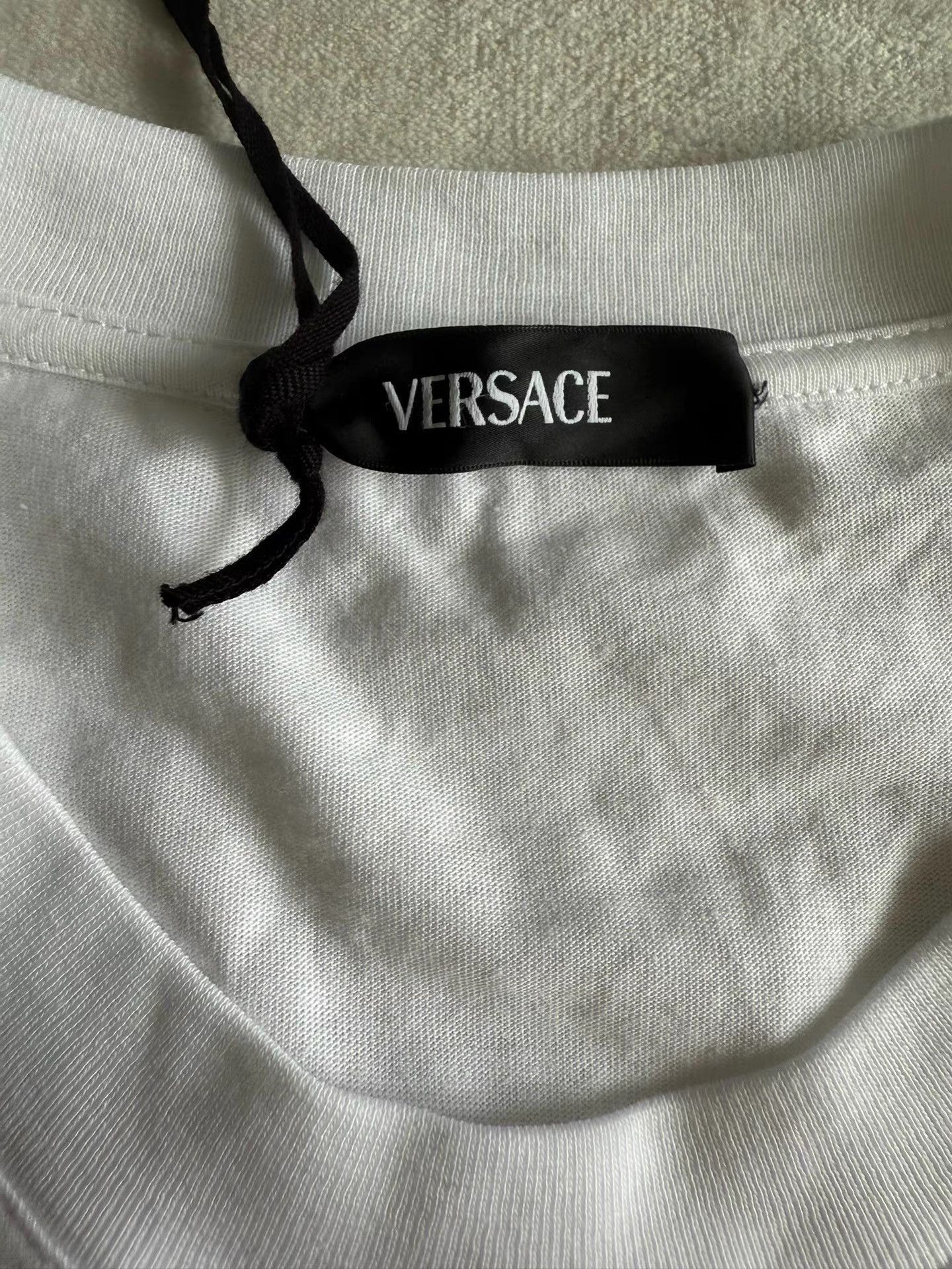 Versace White Short-Sleeve Graphic T-Shirt Size L Size US L / EU 52-54 / 3 - 2 Thumbnail